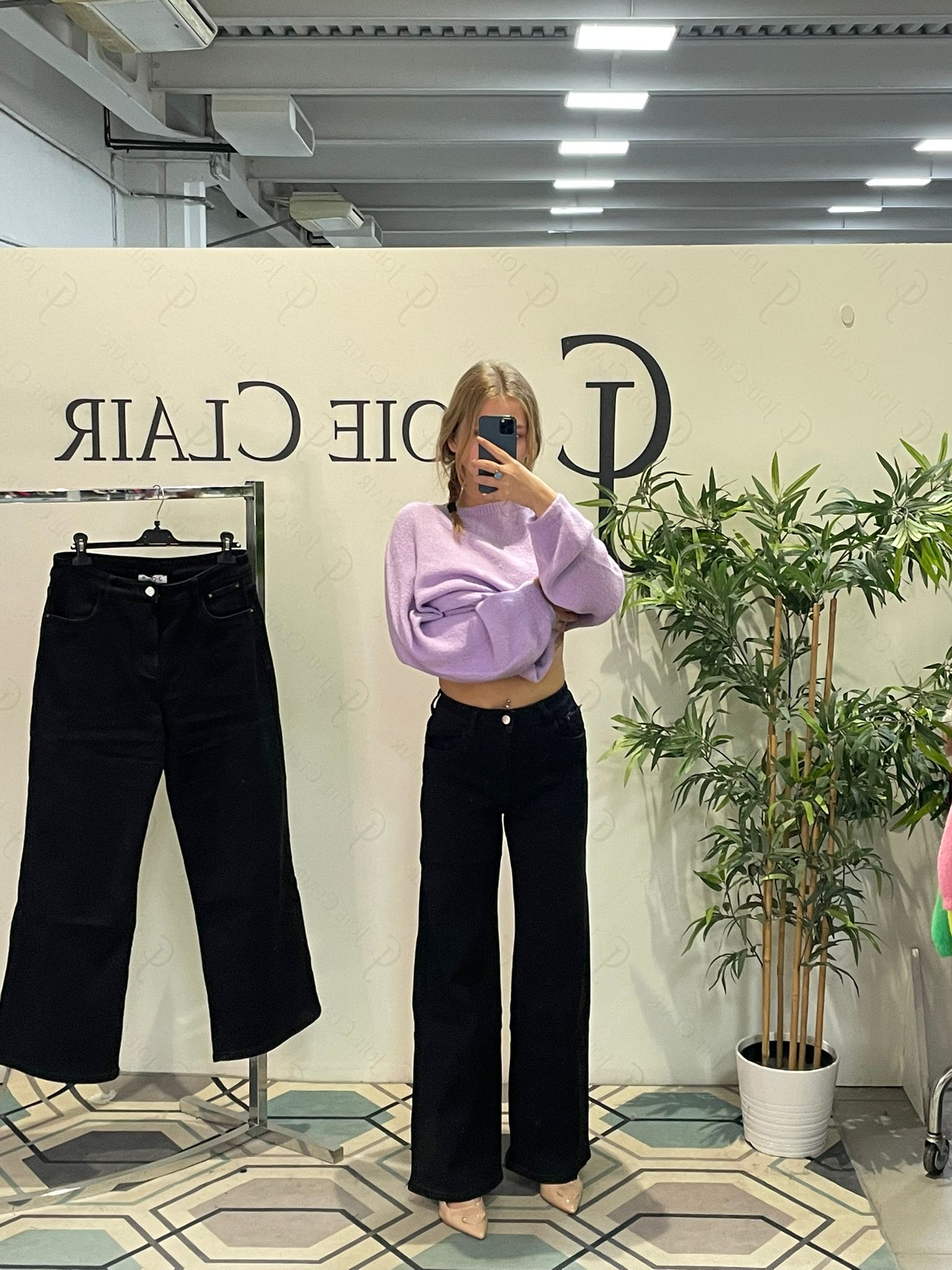 Фото Joie Clair (J-Clair)