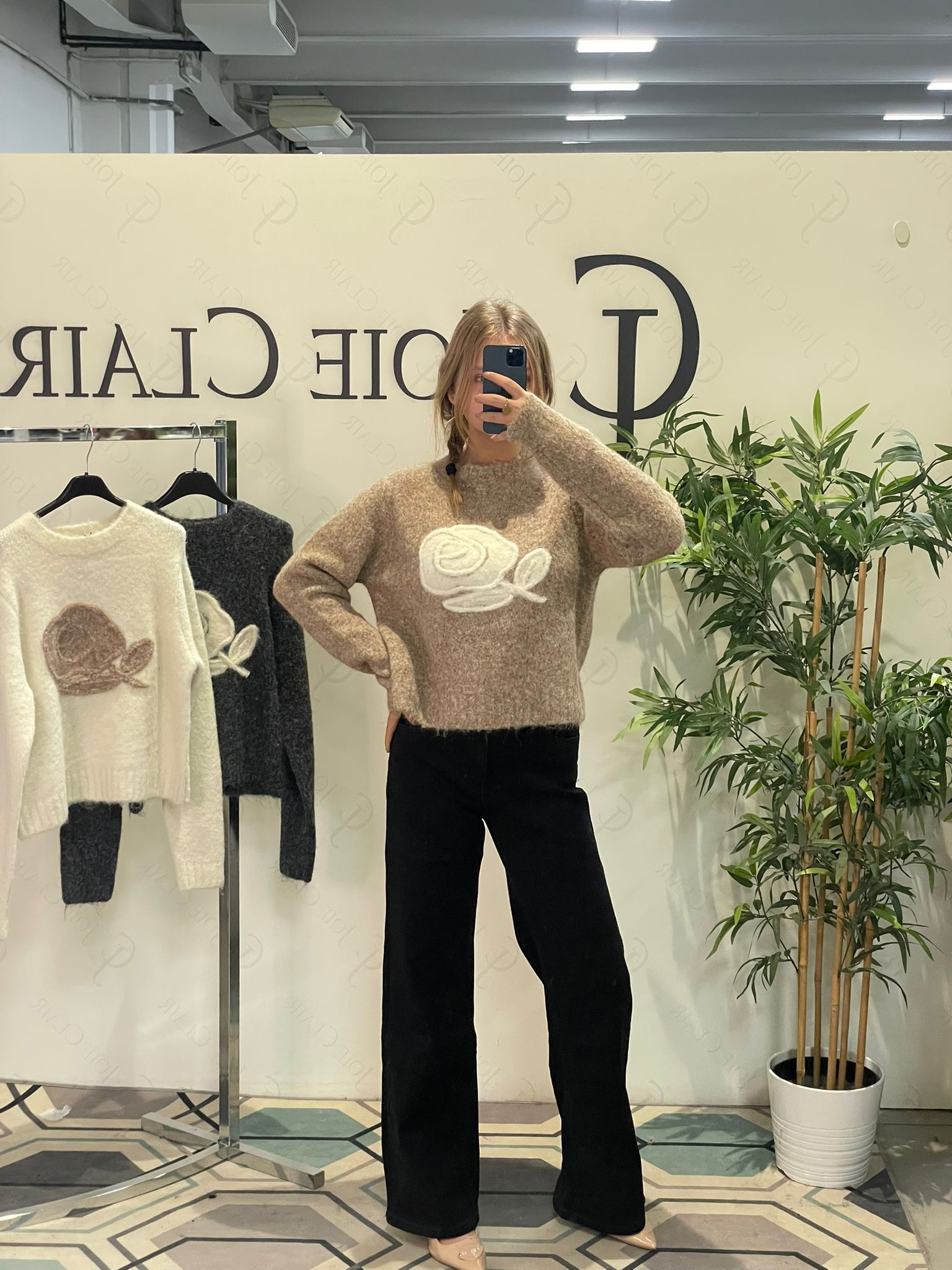 Фото Joie Clair (J-Clair)