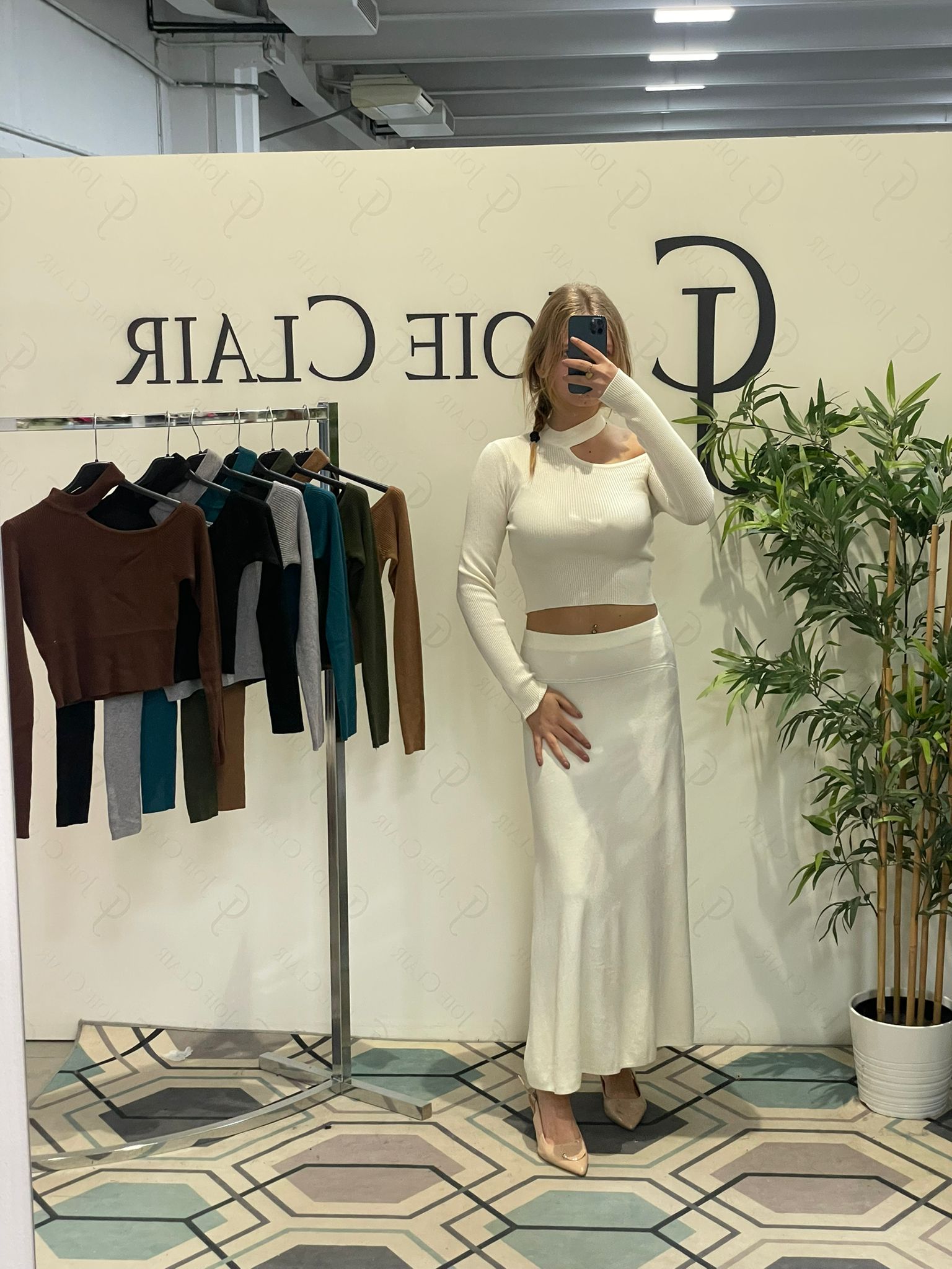 Фото Joie Clair (J-Clair)