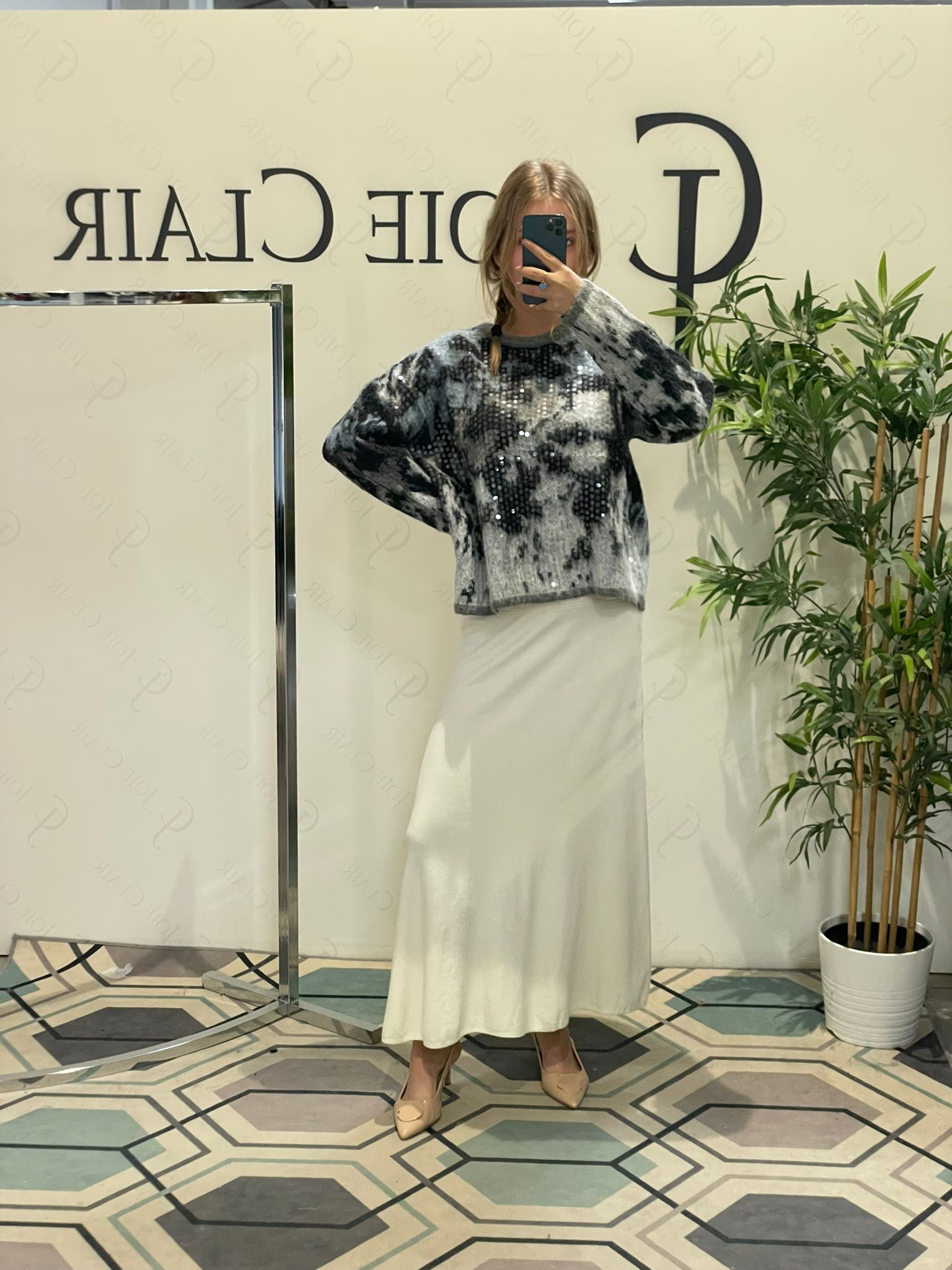 Фото Joie Clair (J-Clair)