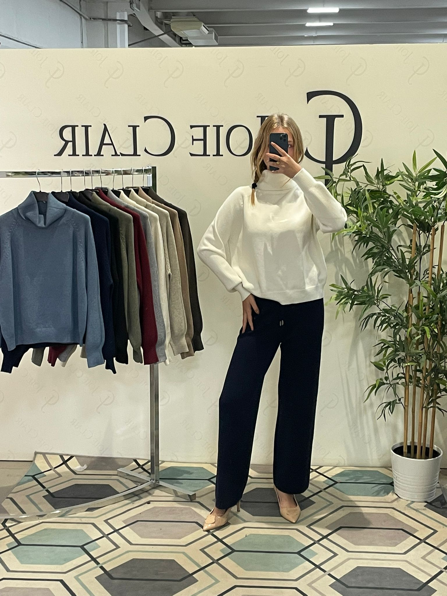 Фото Joie Clair (J-Clair)