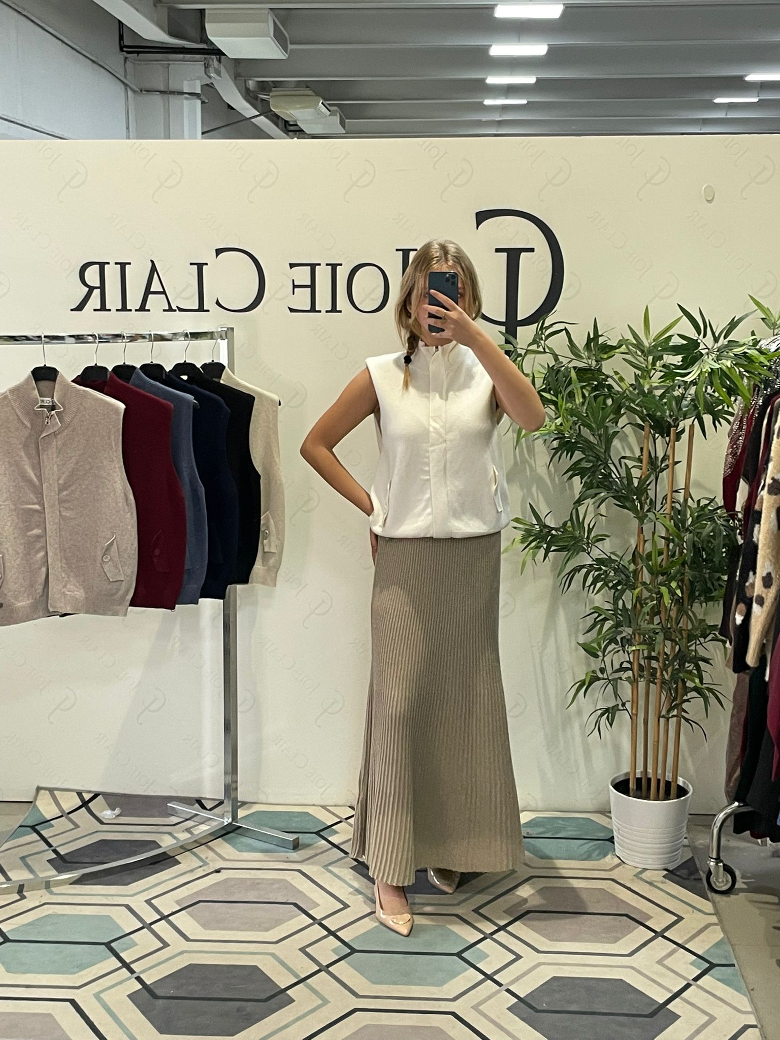 Фото Joie Clair (J-Clair)