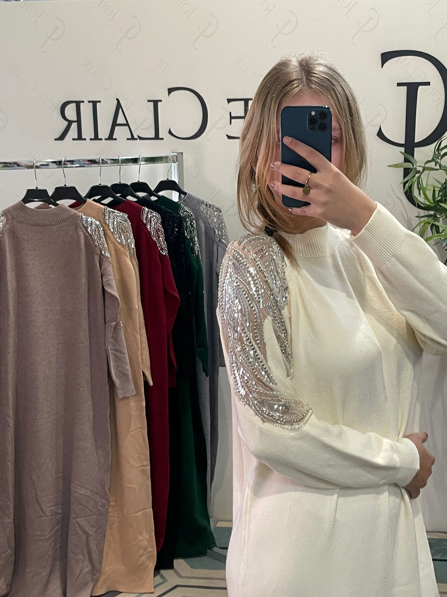 Фото Joie Clair (J-Clair)