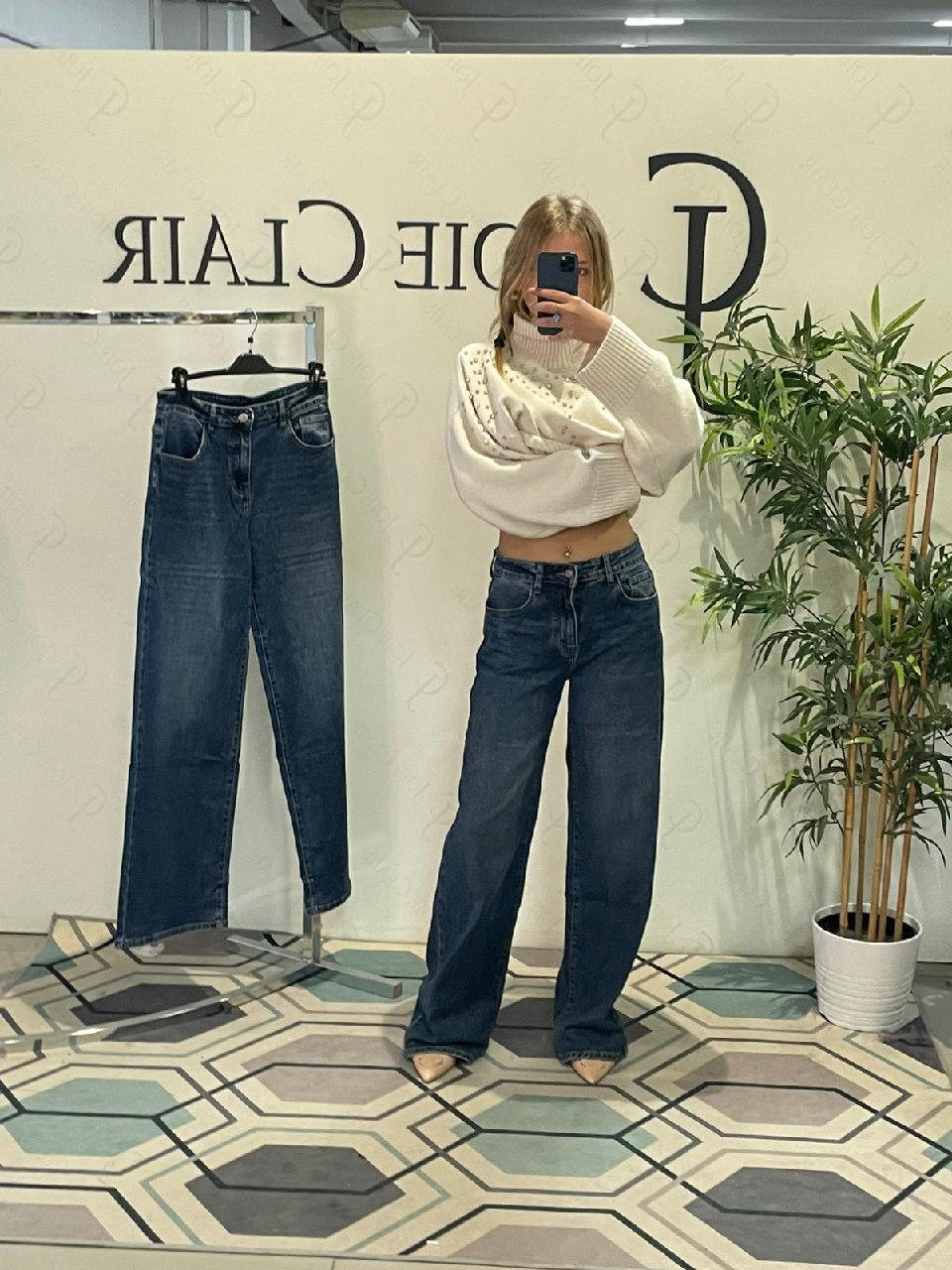 Фото Joie Clair (J-Clair)