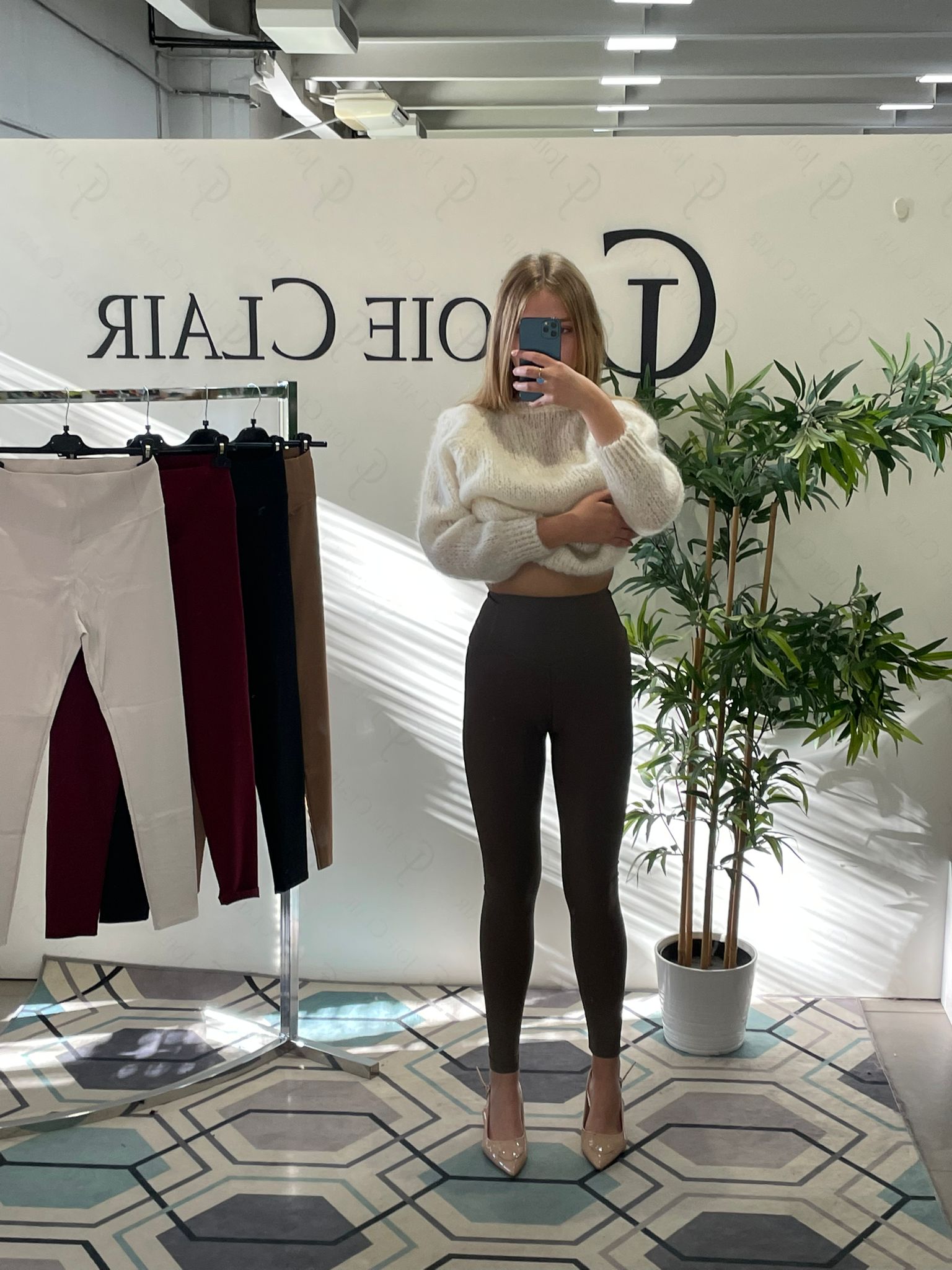 Фото Joie Clair (J-Clair)