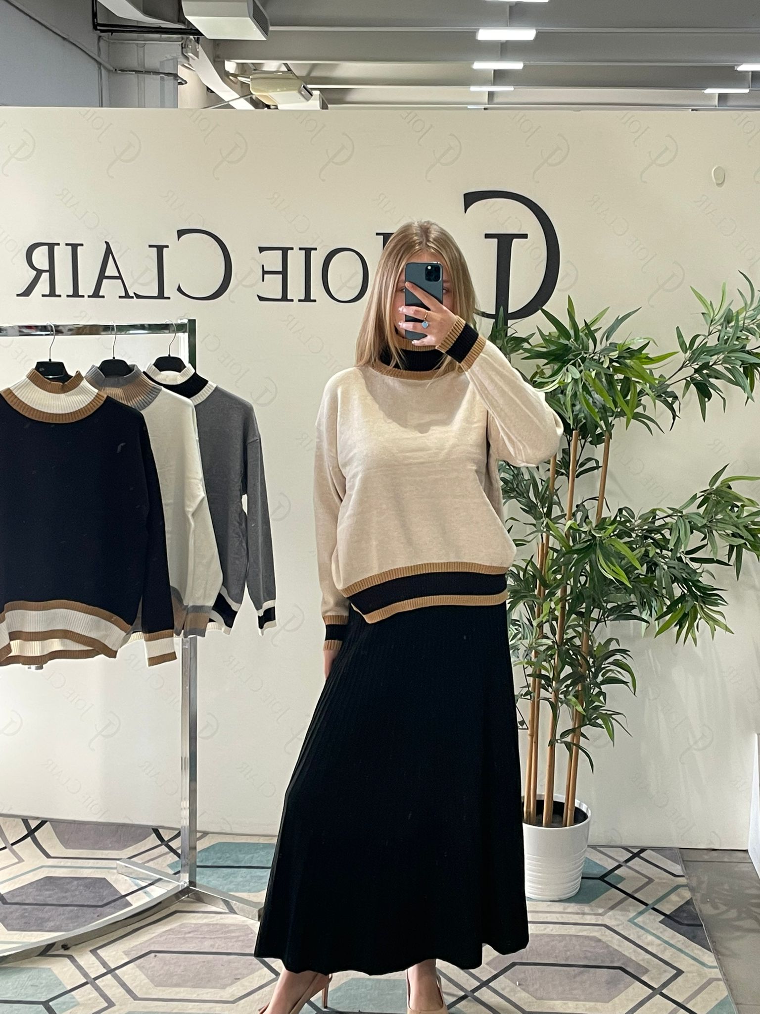 Фото Joie Clair (J-Clair)