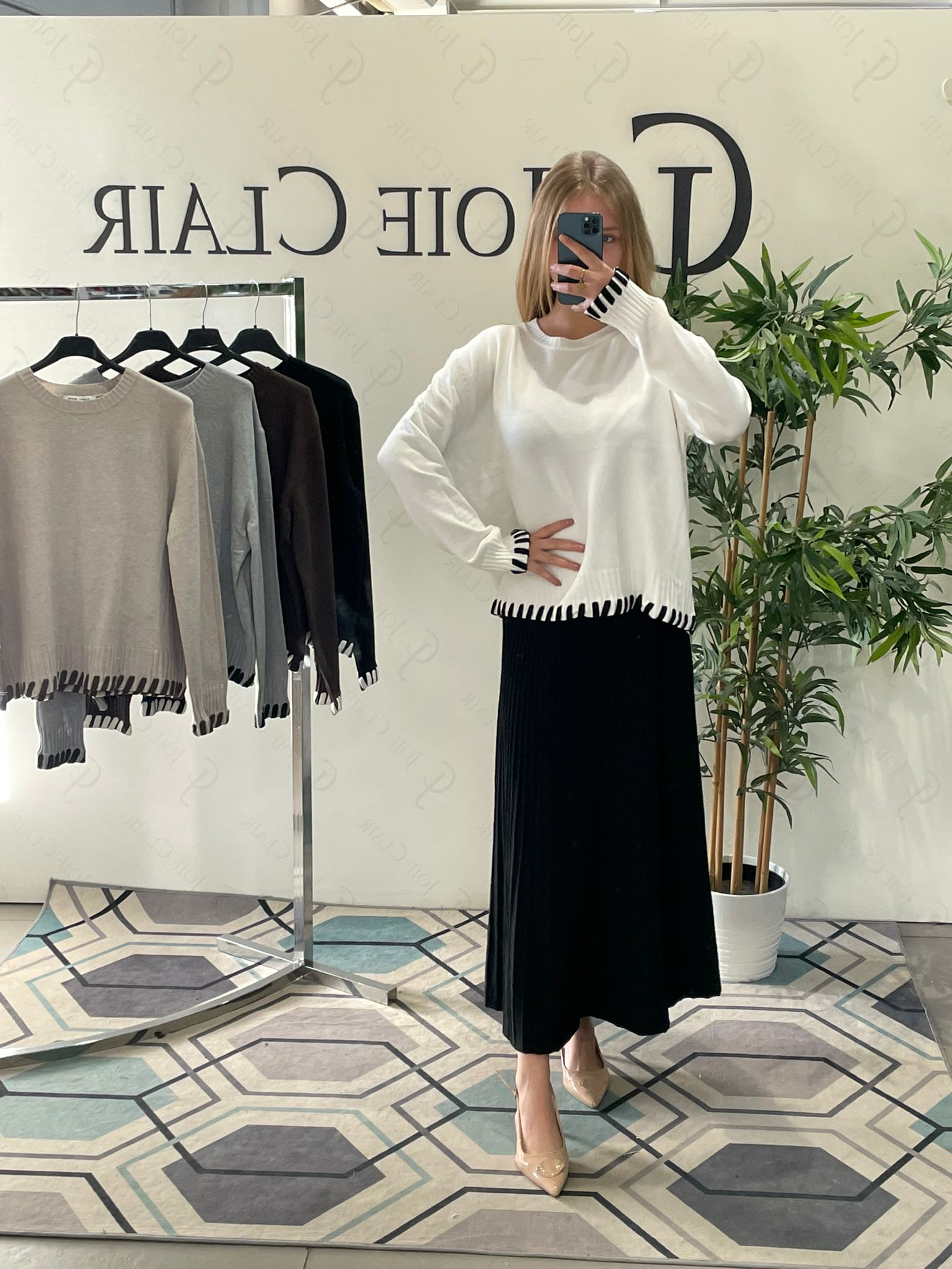 Фото Joie Clair (J-Clair)