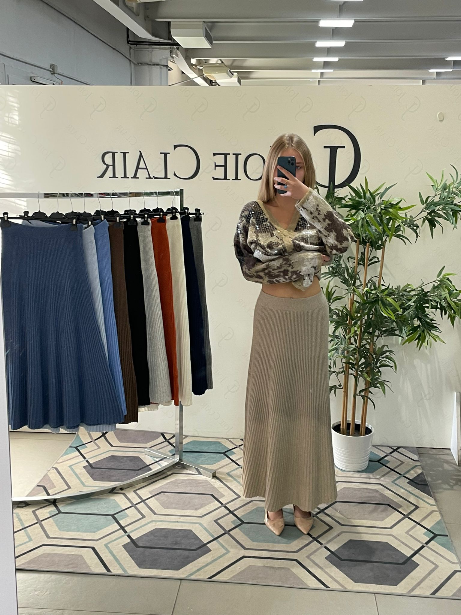 Фото Joie Clair (J-Clair)