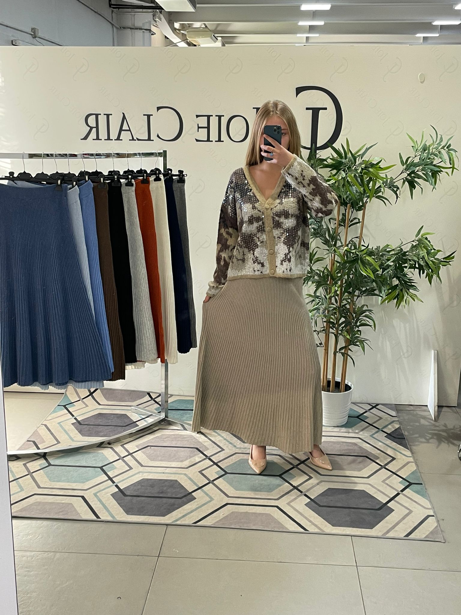 Фото Joie Clair (J-Clair)