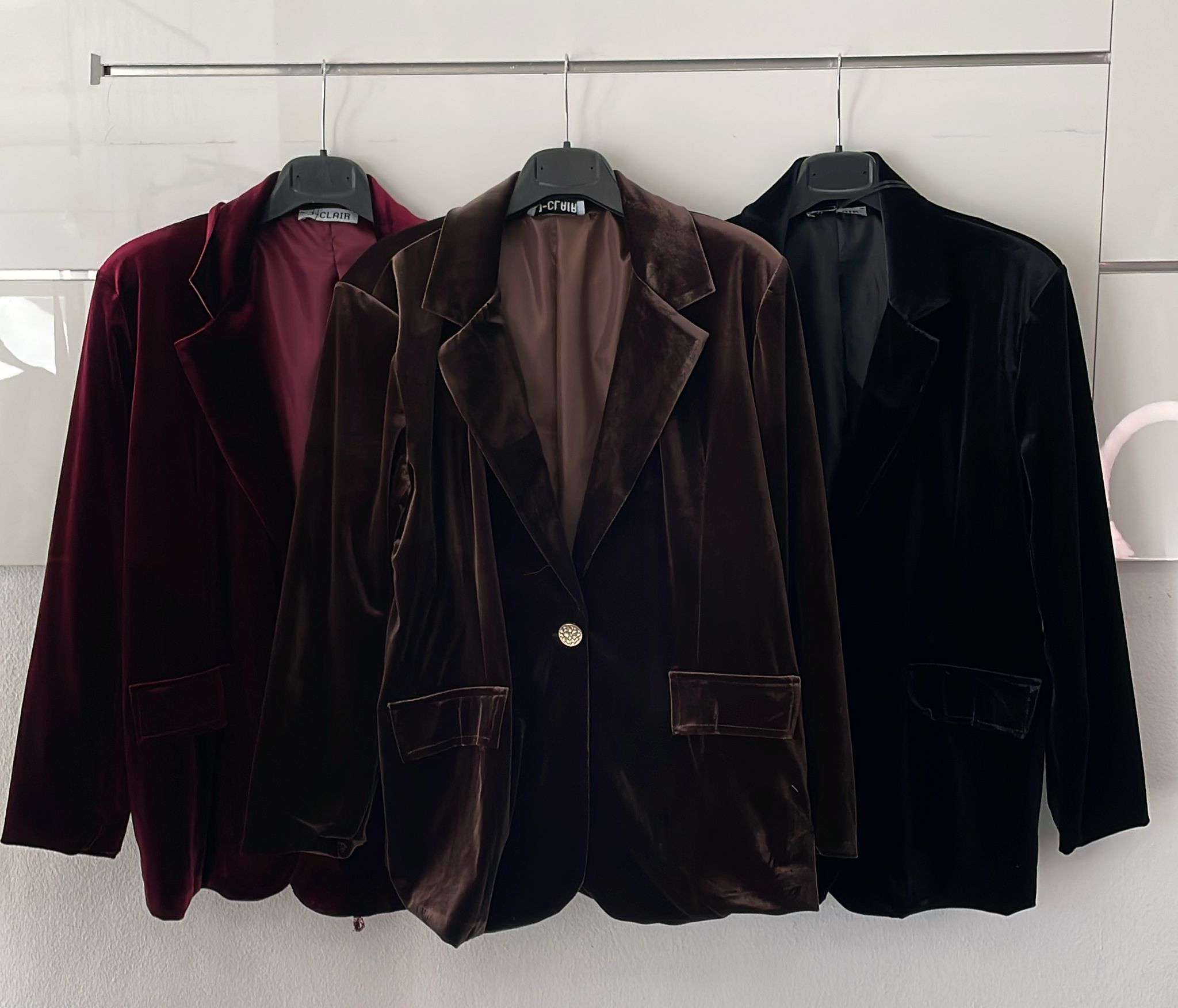 Фото Joie Clair (J-Clair)