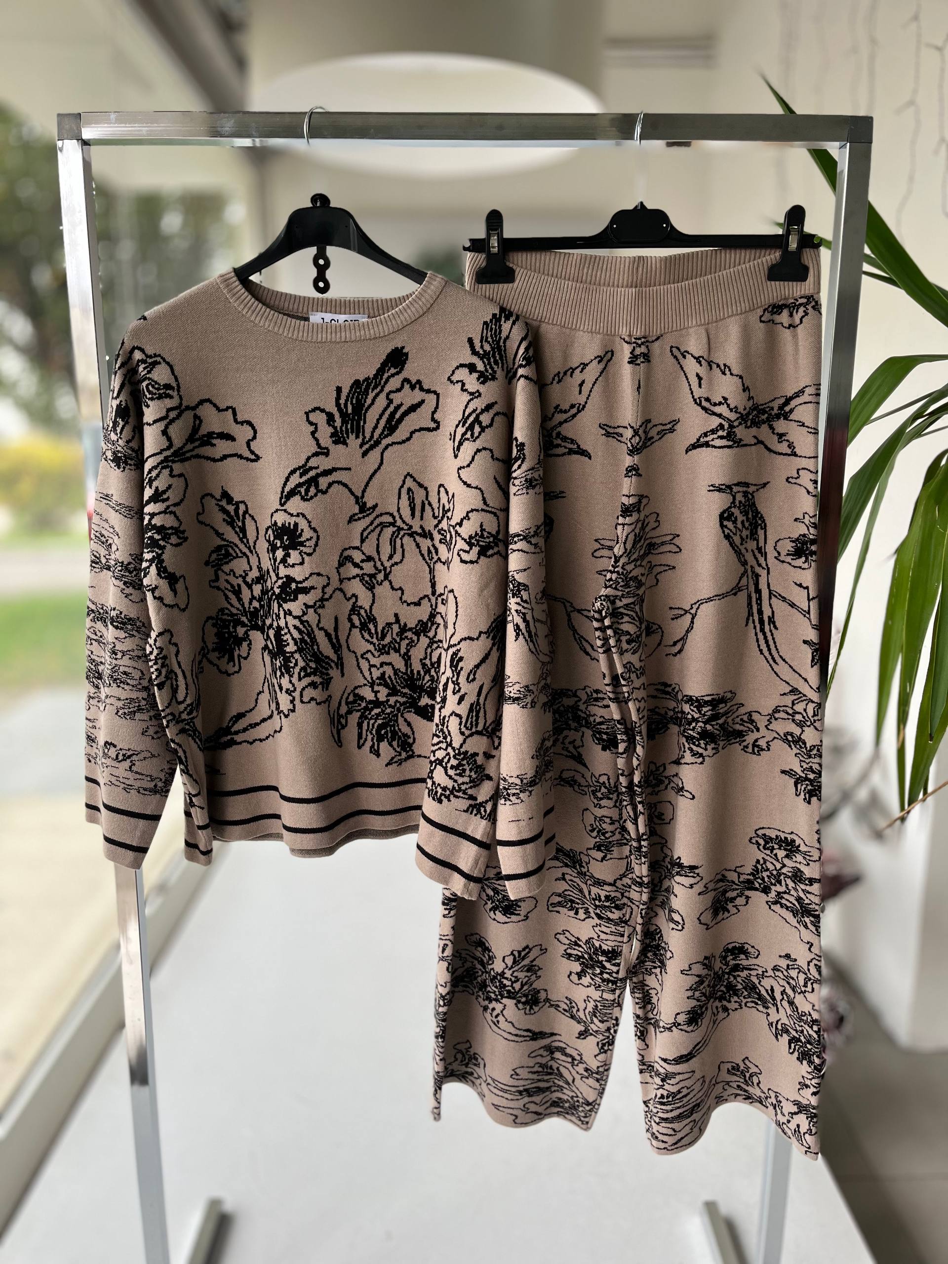 Фото Joie Clair (J-Clair)