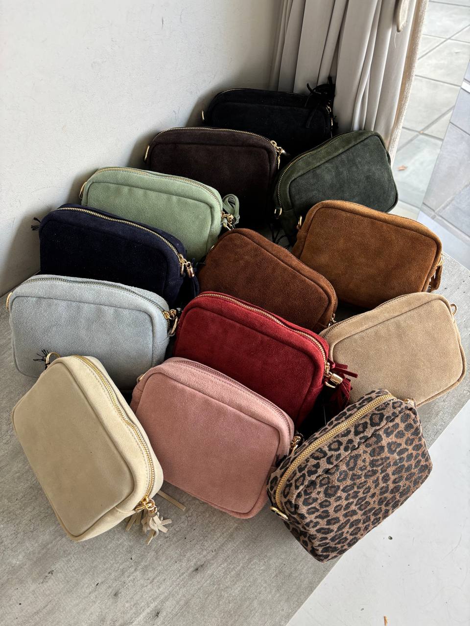 Фото Leather Country