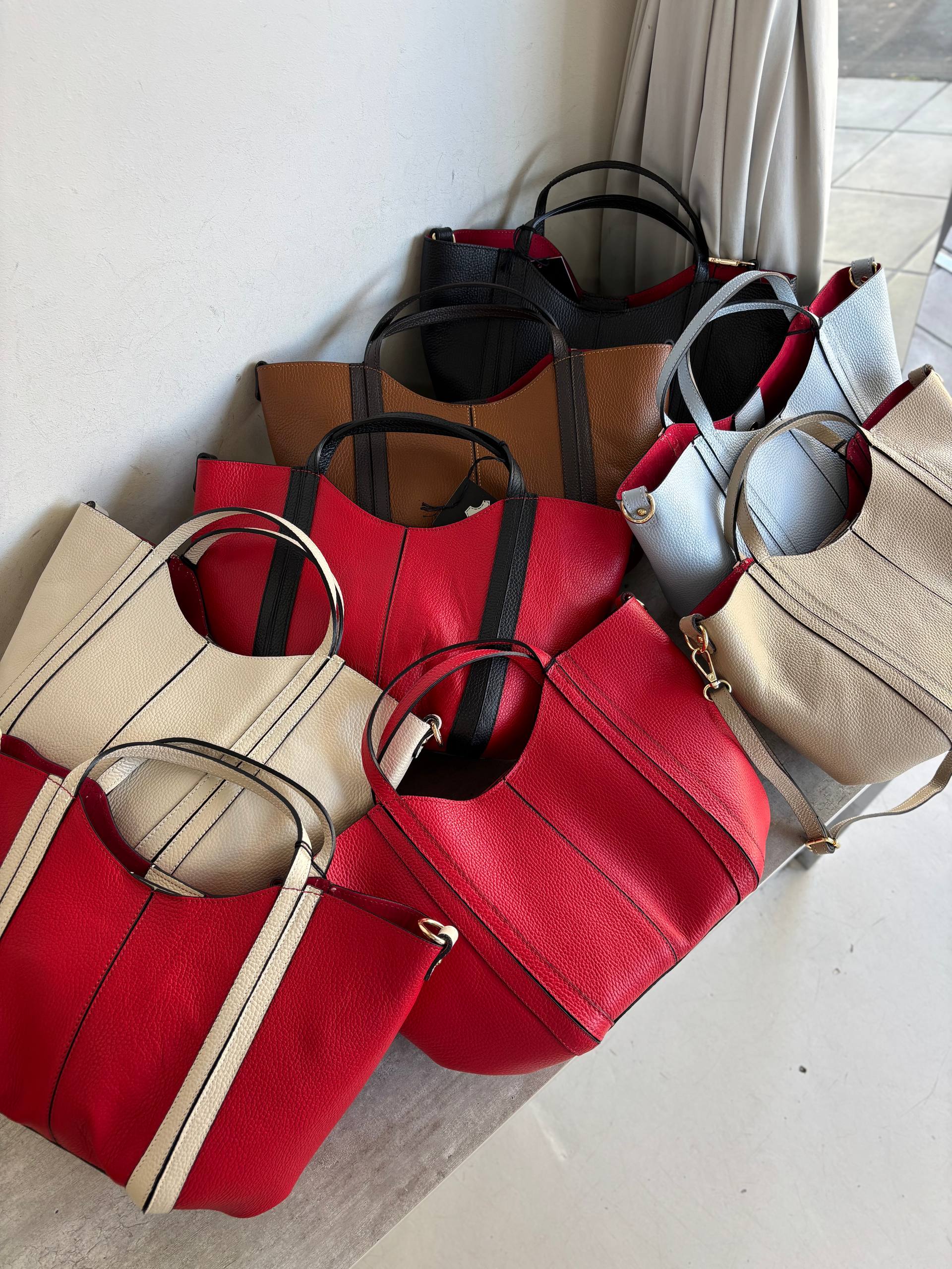 Фото Leather Country