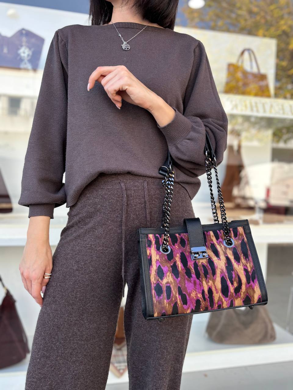 Фото Leather Country