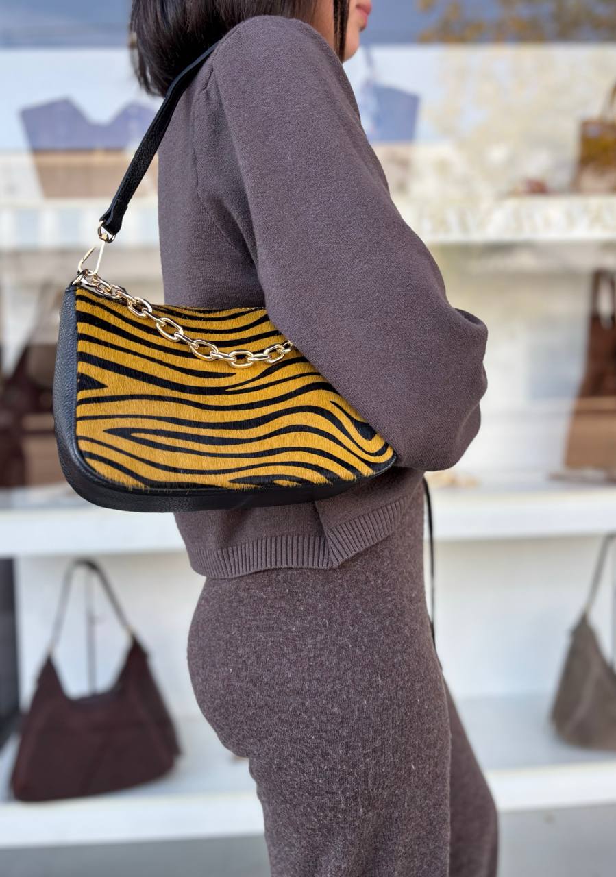 Фото Leather Country