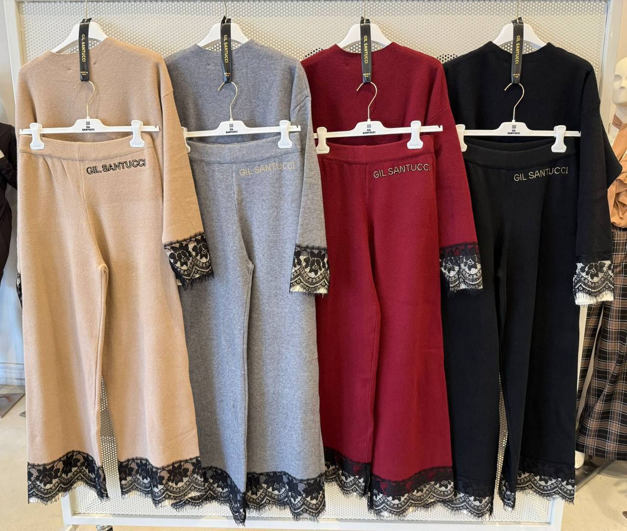 Фото Gil Santucci