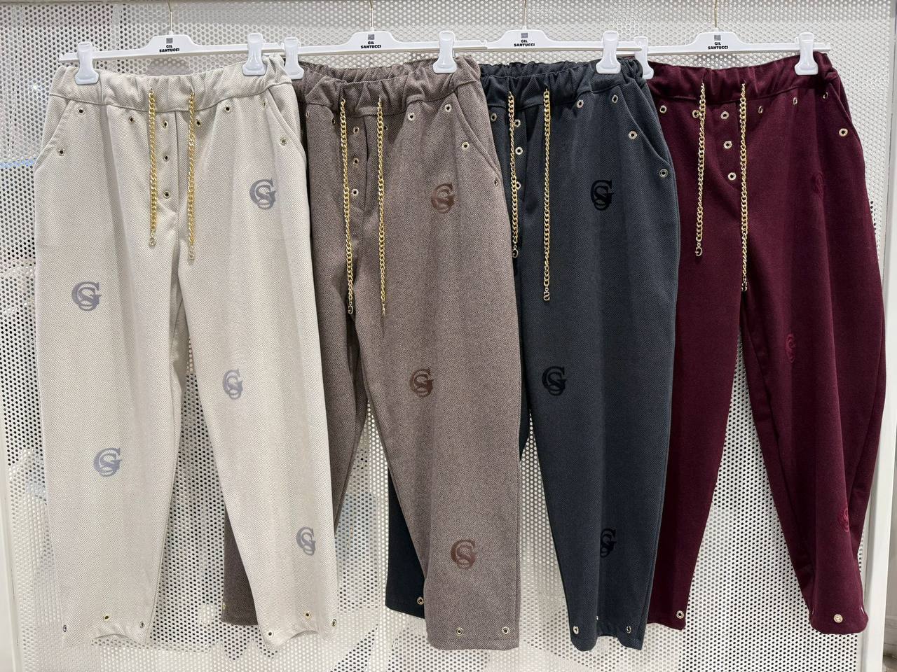 Фото Gil Santucci