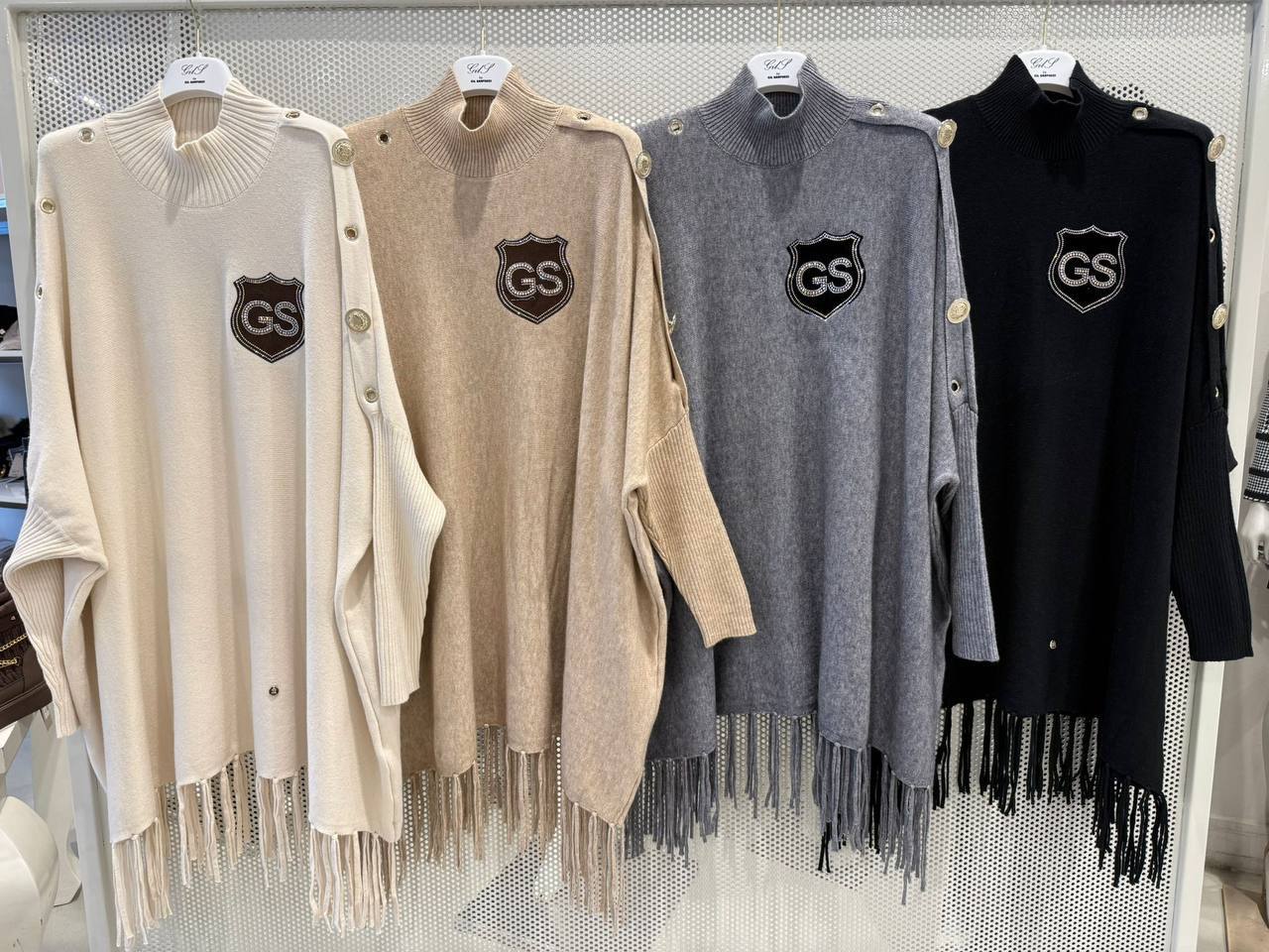 Фото Gil Santucci