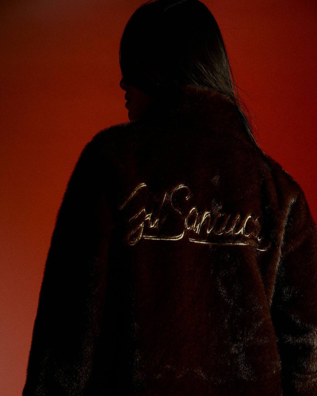 Фото Gil Santucci