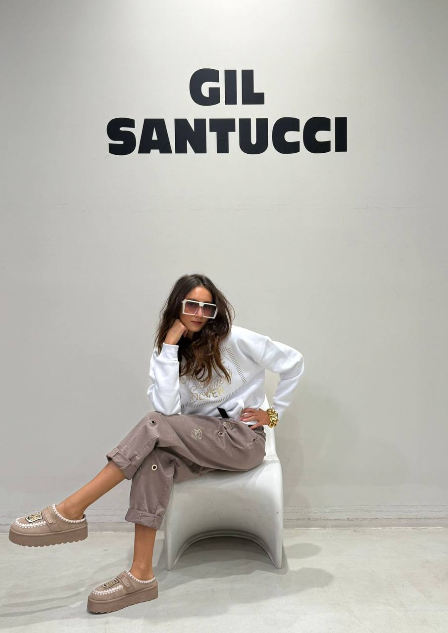 Фото Gil Santucci