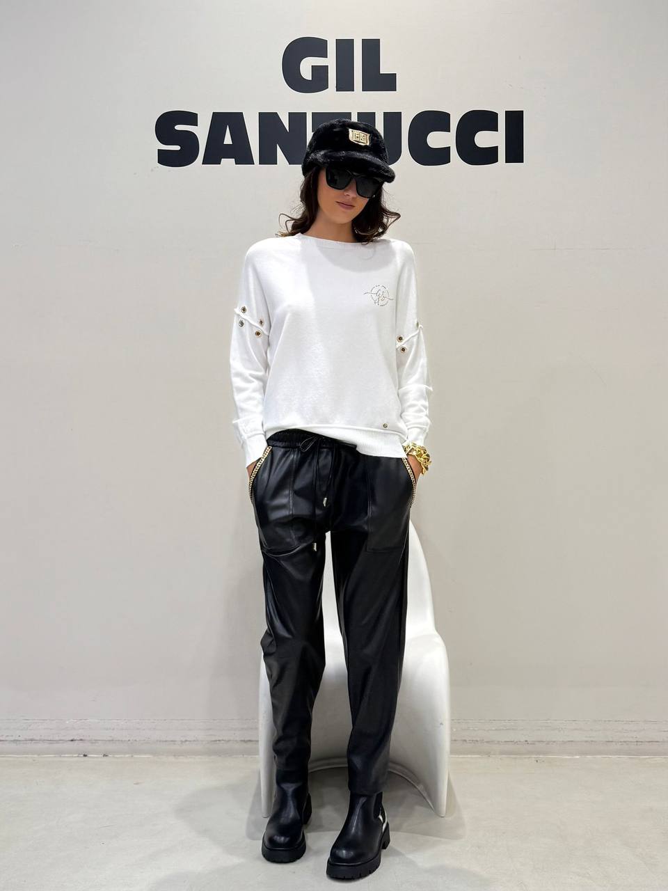 Фото Gil Santucci