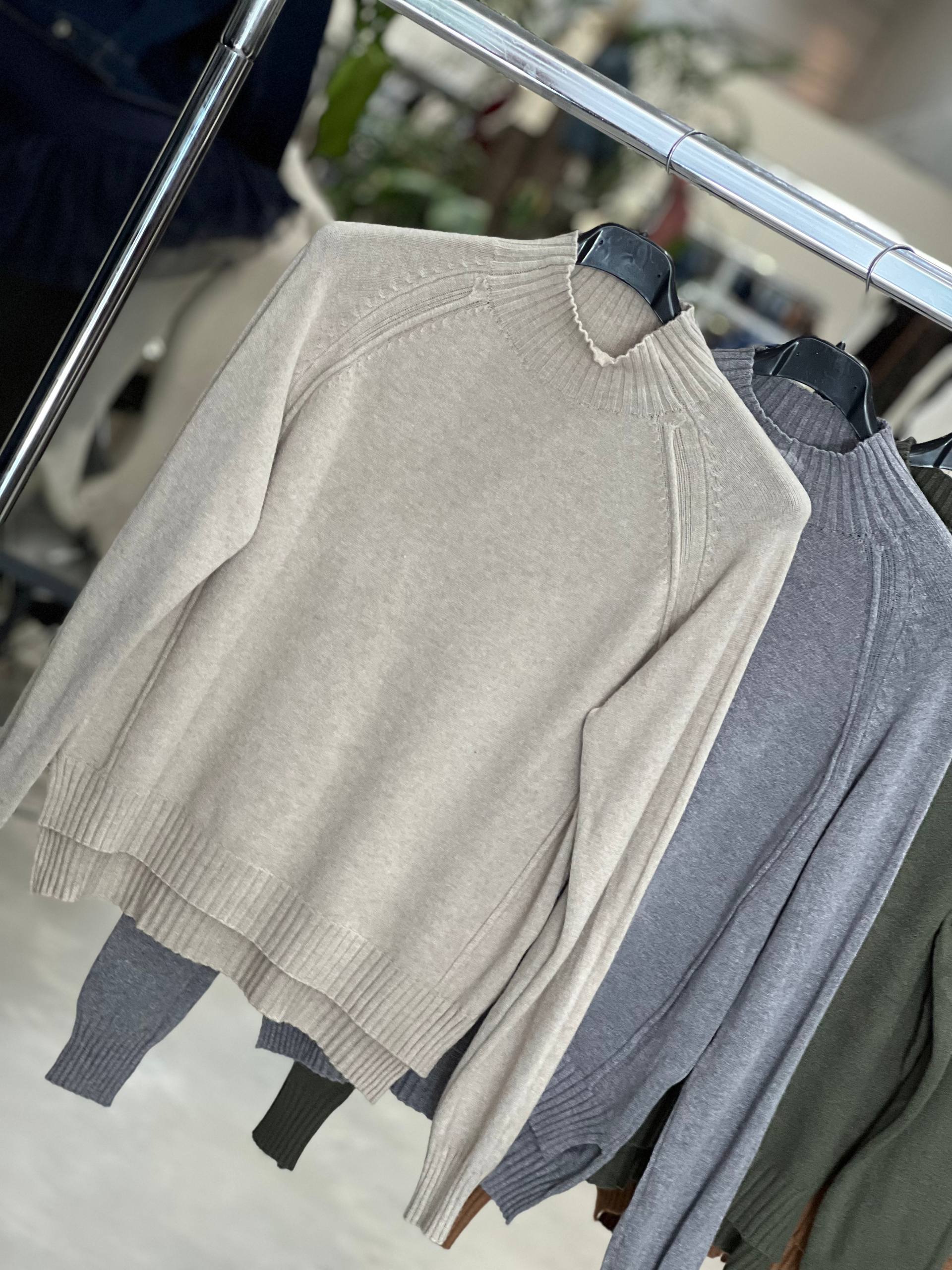 Amelie Follies (Michelle)