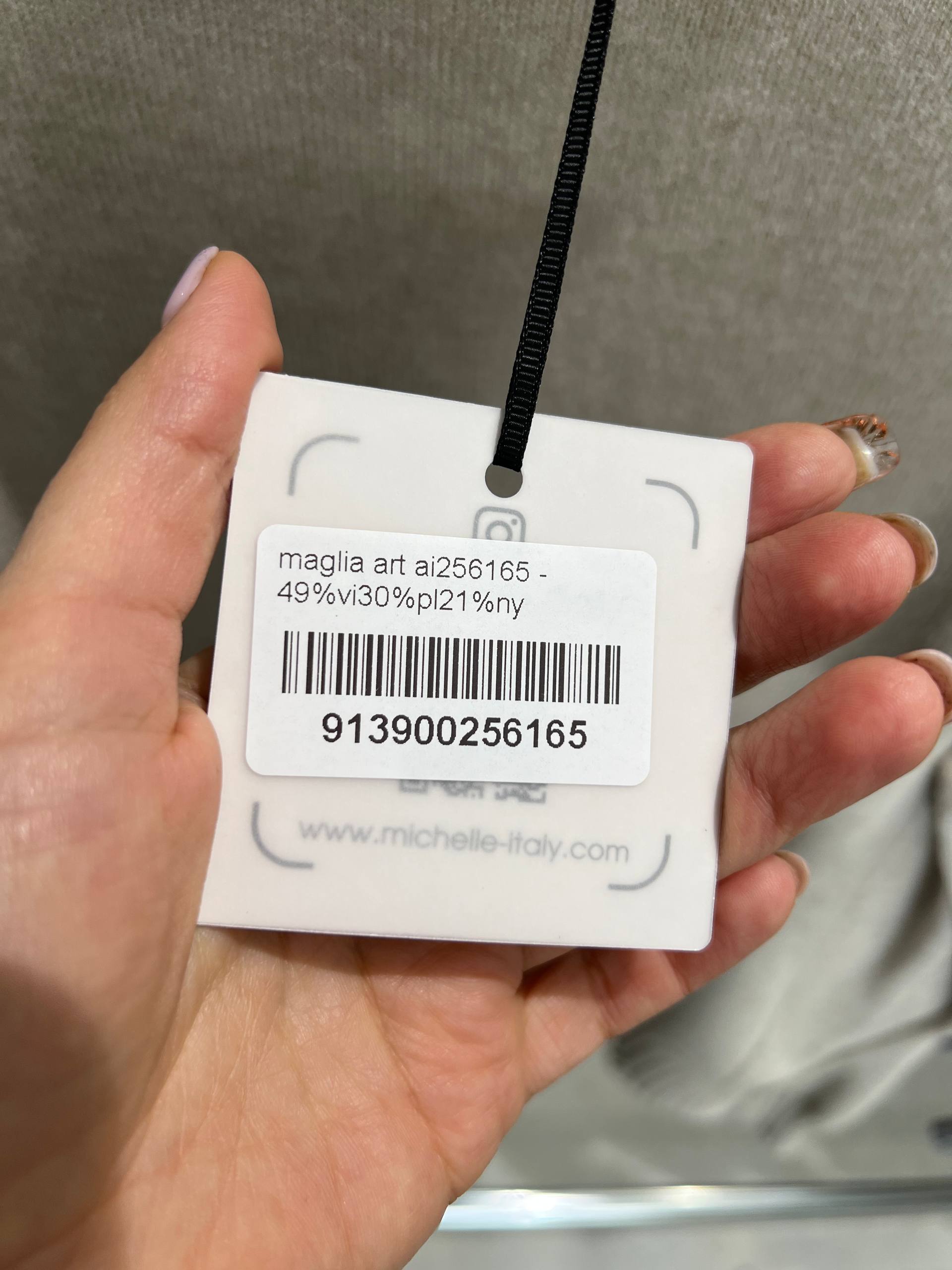 Amelie Follies (Michelle)