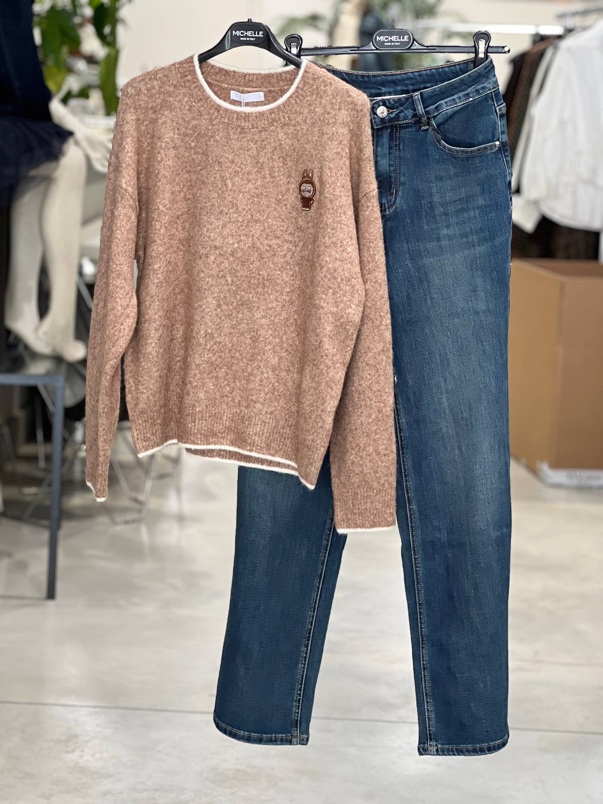 Amelie Follies (Michelle)