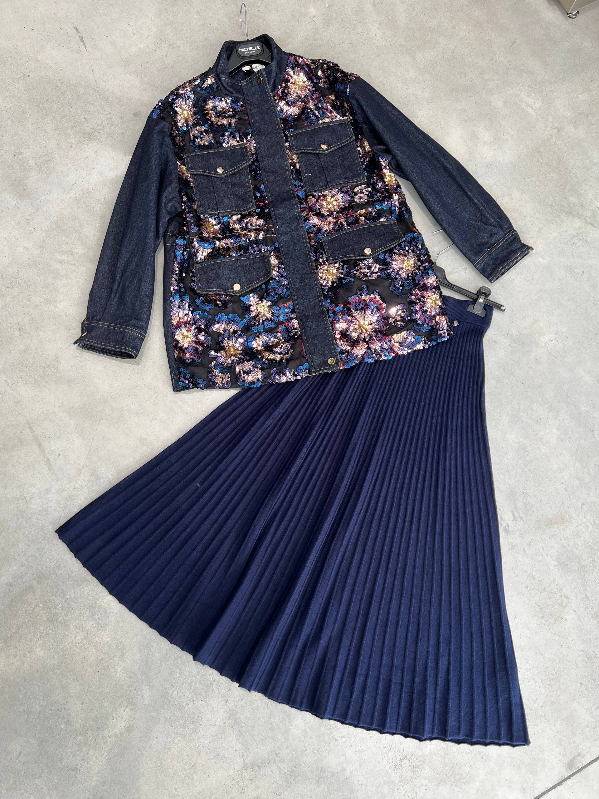 Amelie Follies (Michelle)