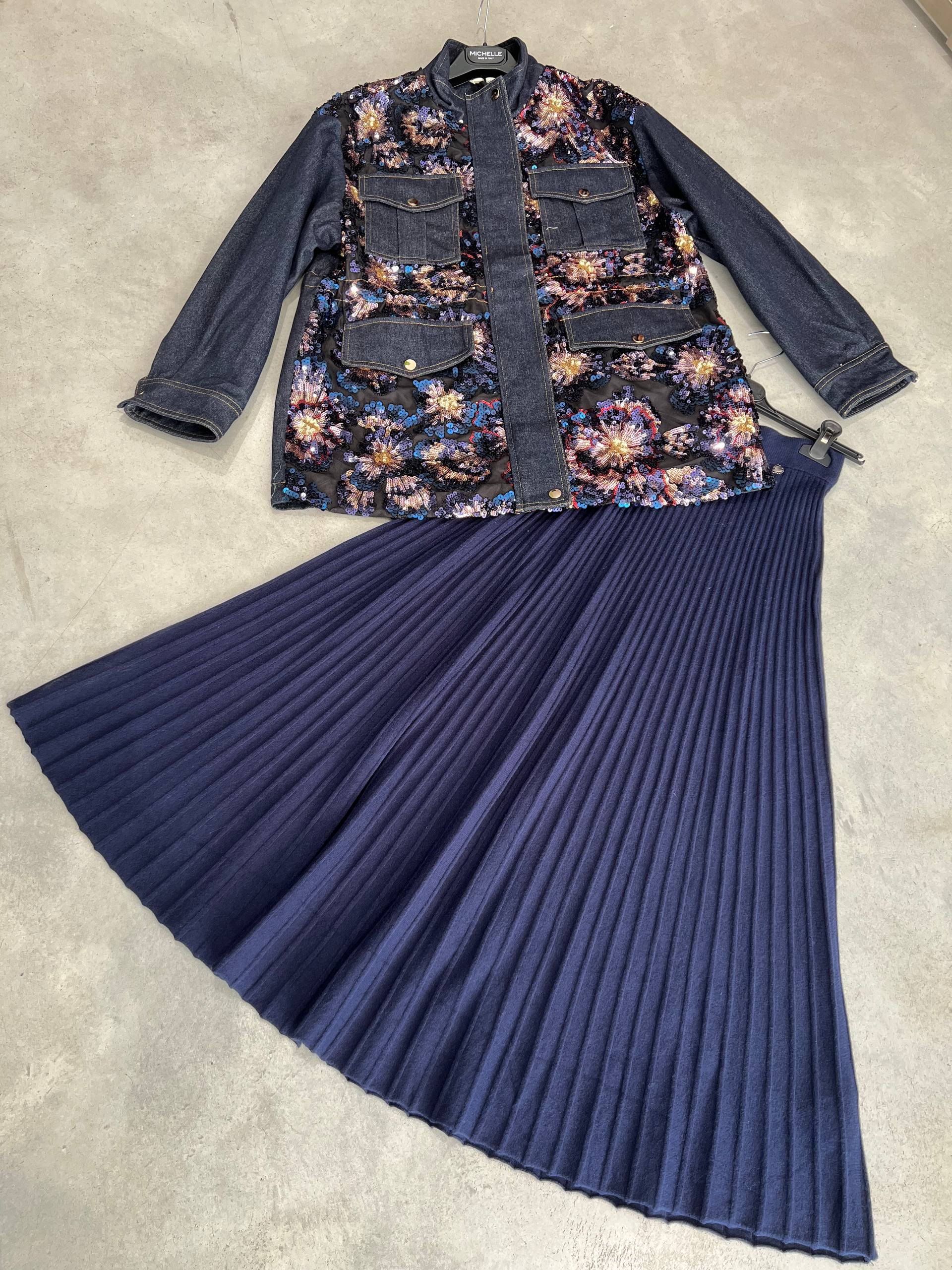 Amelie Follies (Michelle)