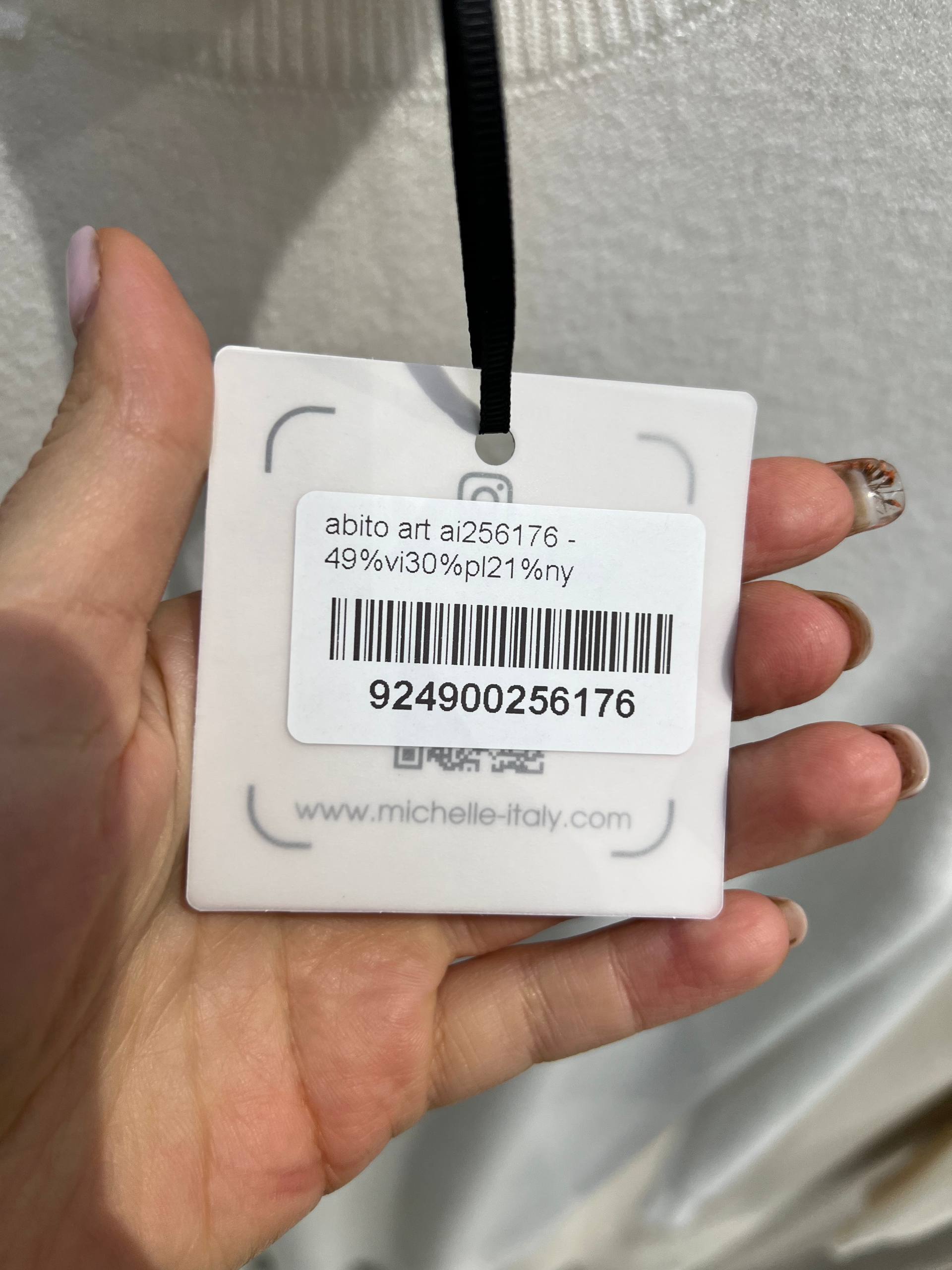 Amelie Follies (Michelle)