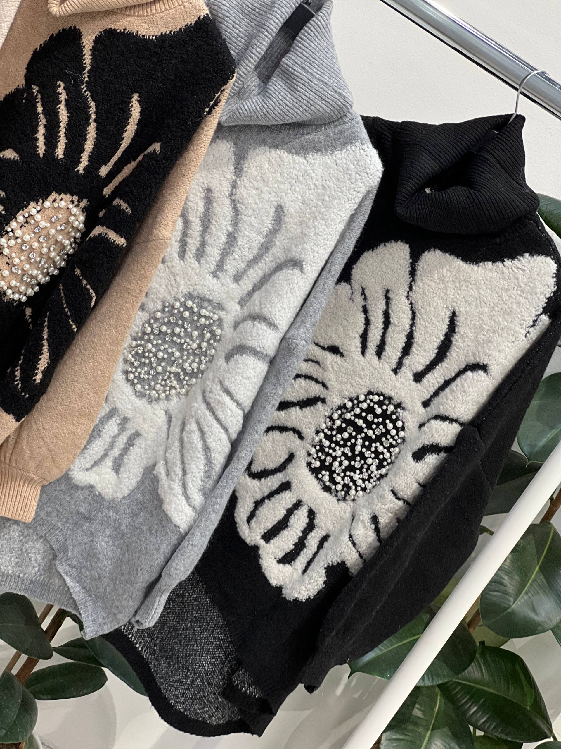 Amelie Follies (Michelle)