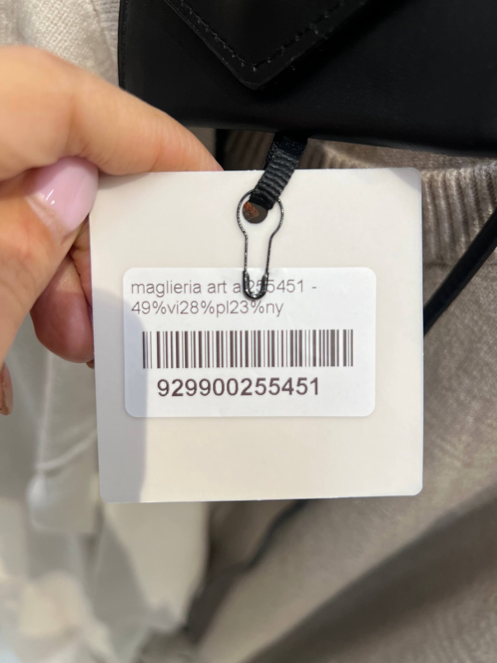 Amelie Follies (Michelle)