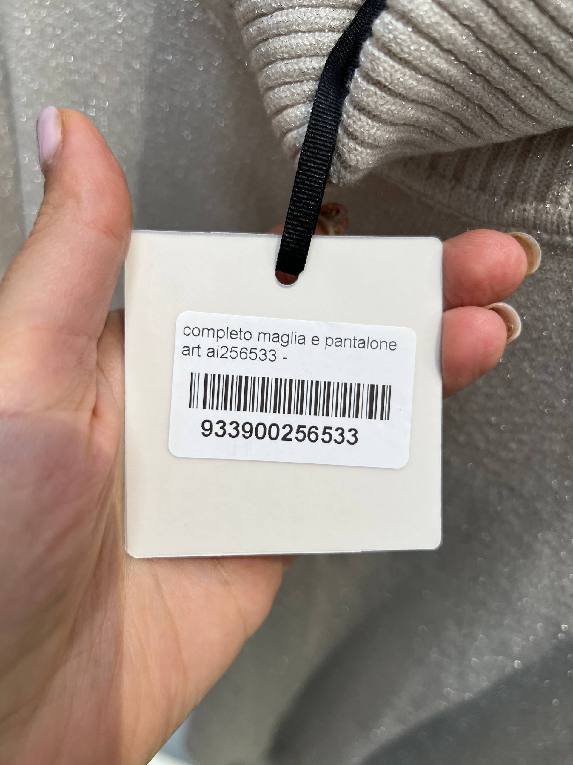 Amelie Follies (Michelle)