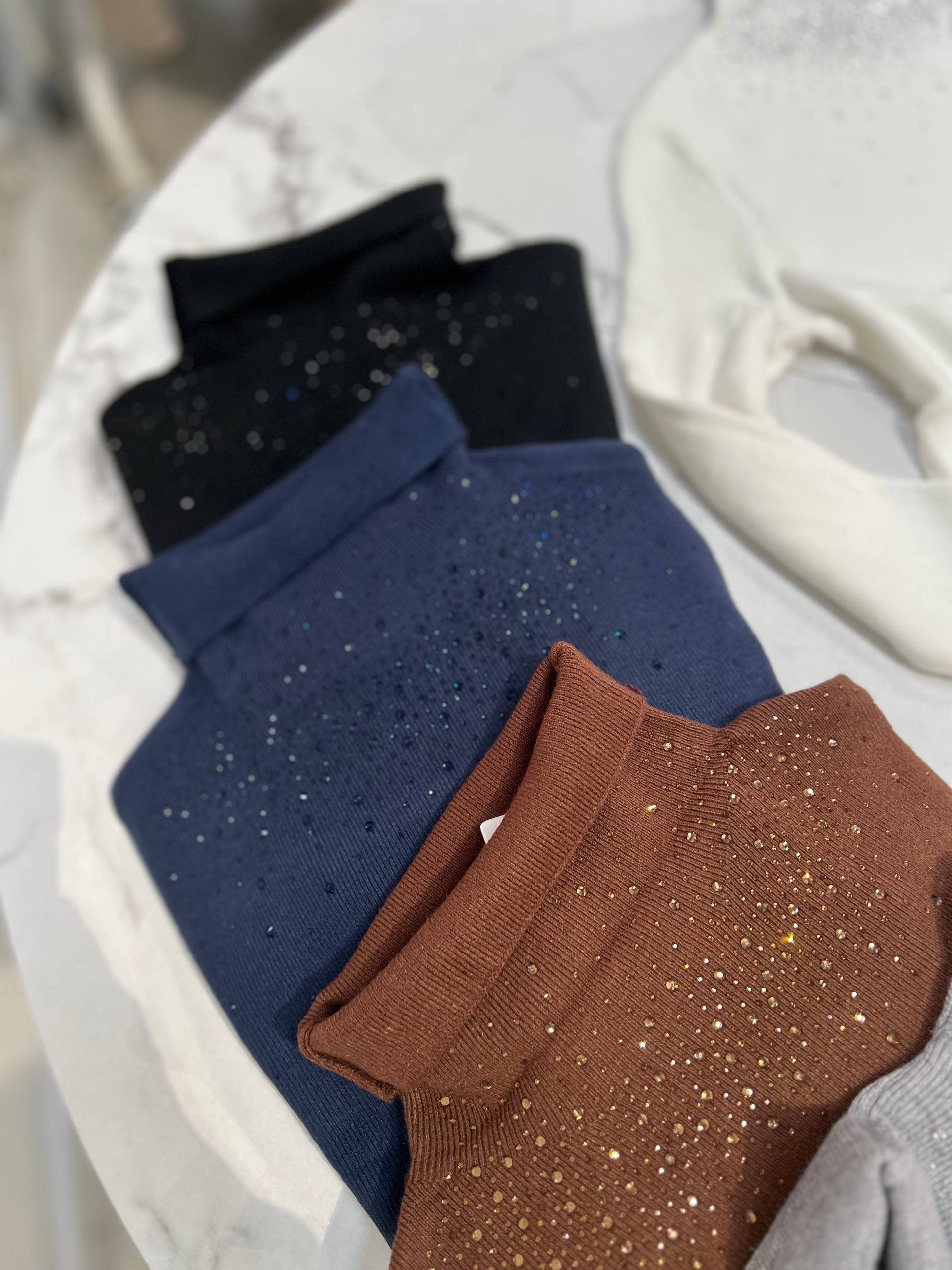 Amelie Follies (Michelle)