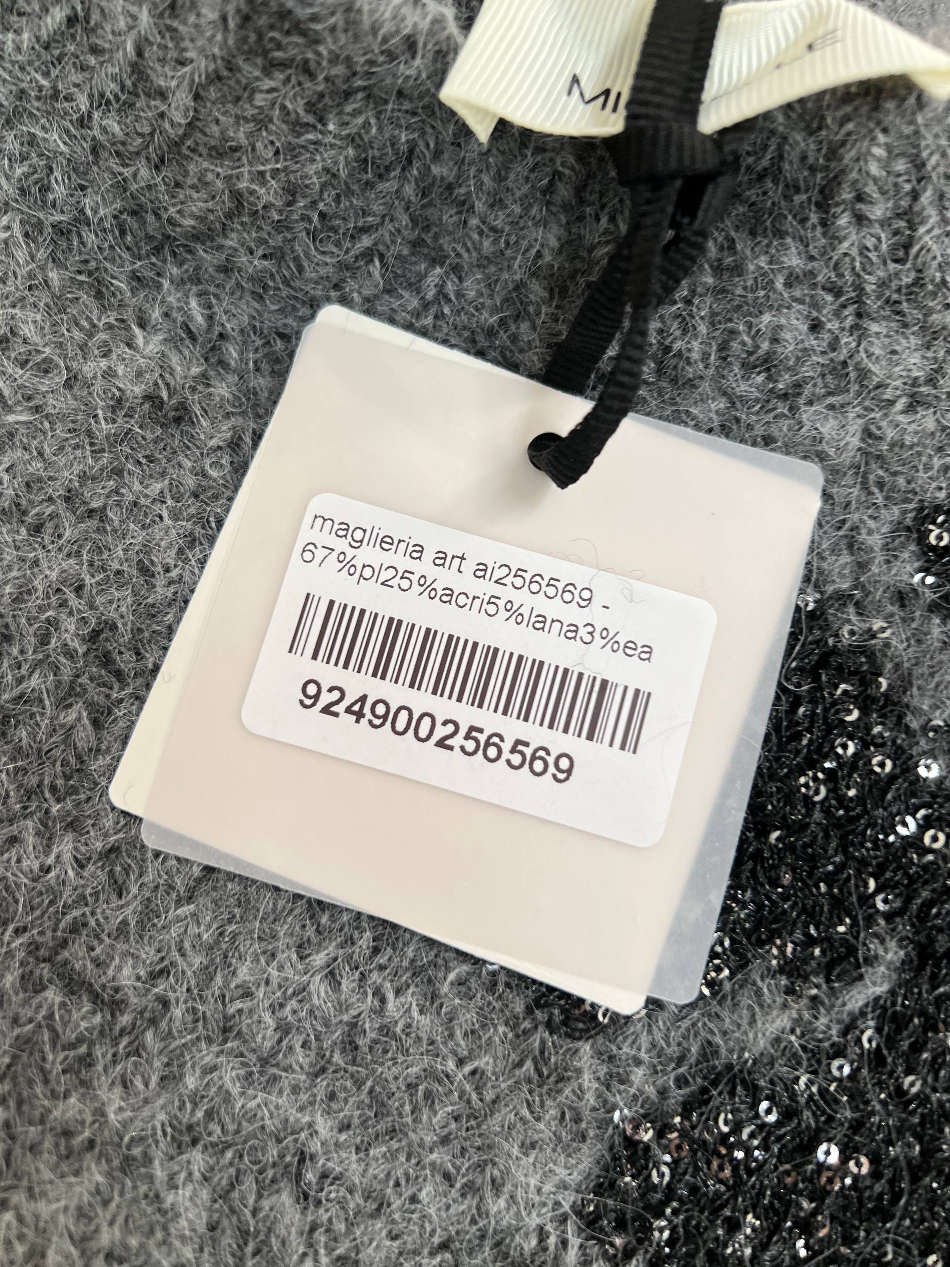 Amelie Follies (Michelle)