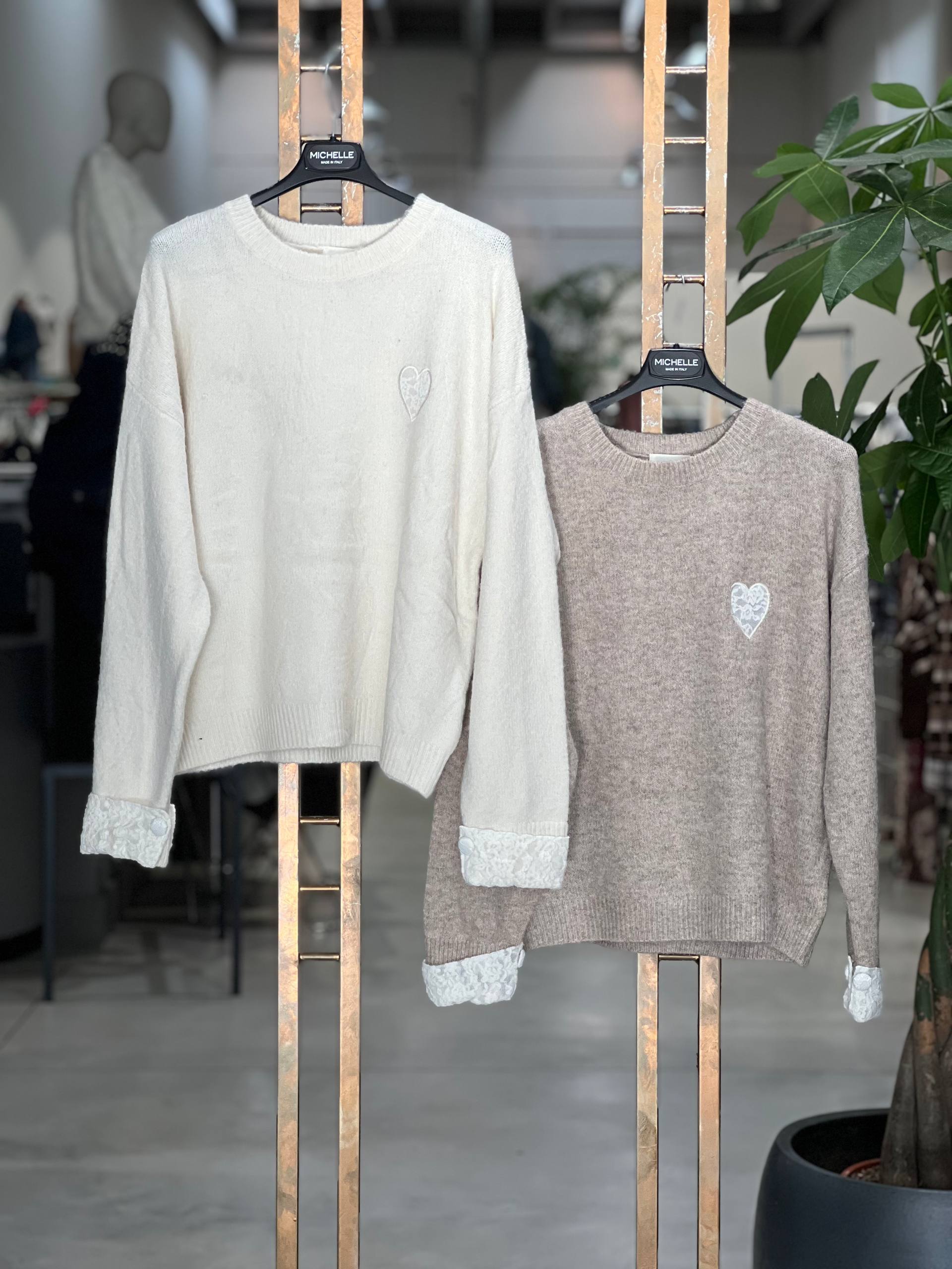 Amelie Follies (Michelle)