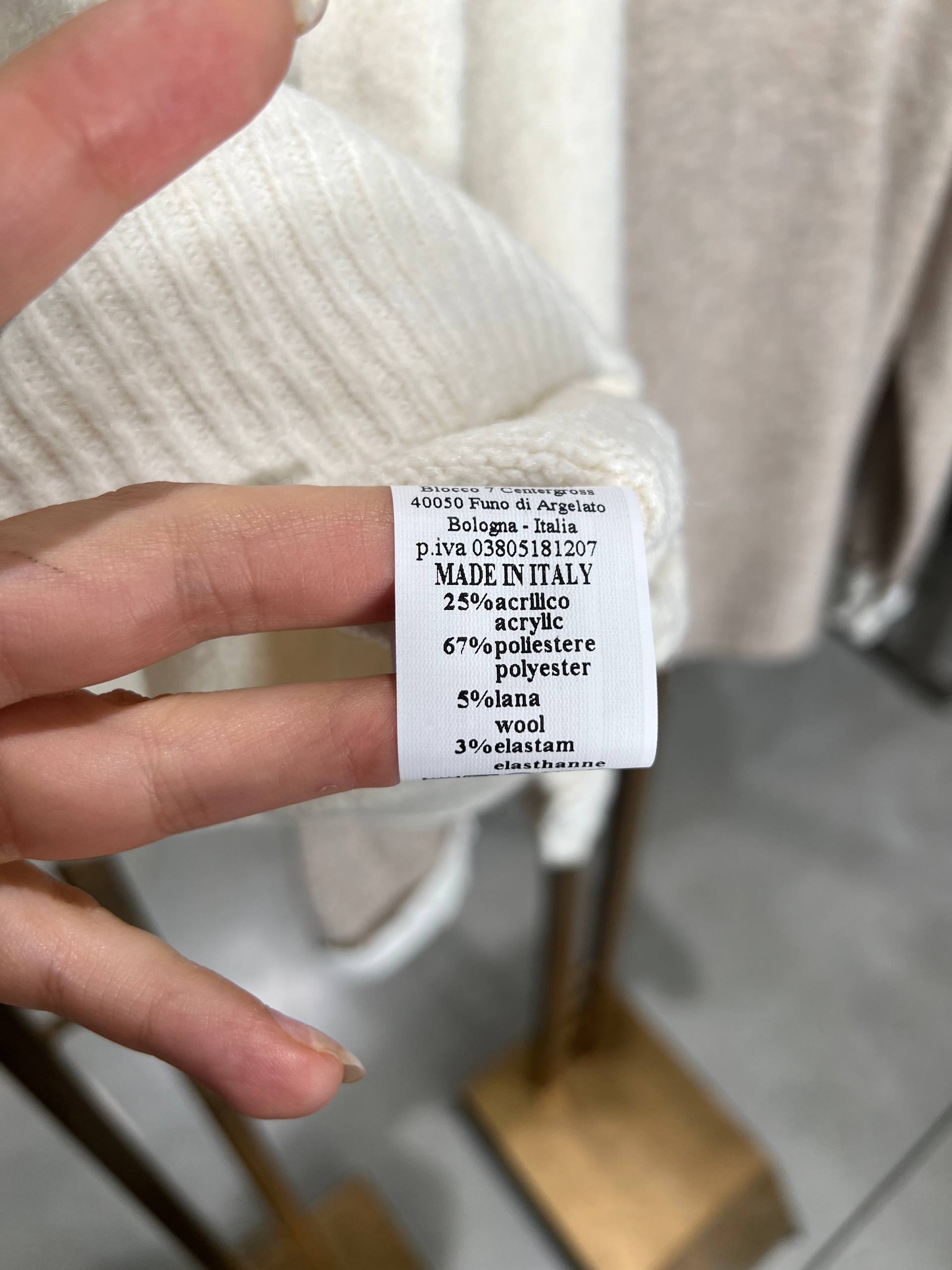 Amelie Follies (Michelle)