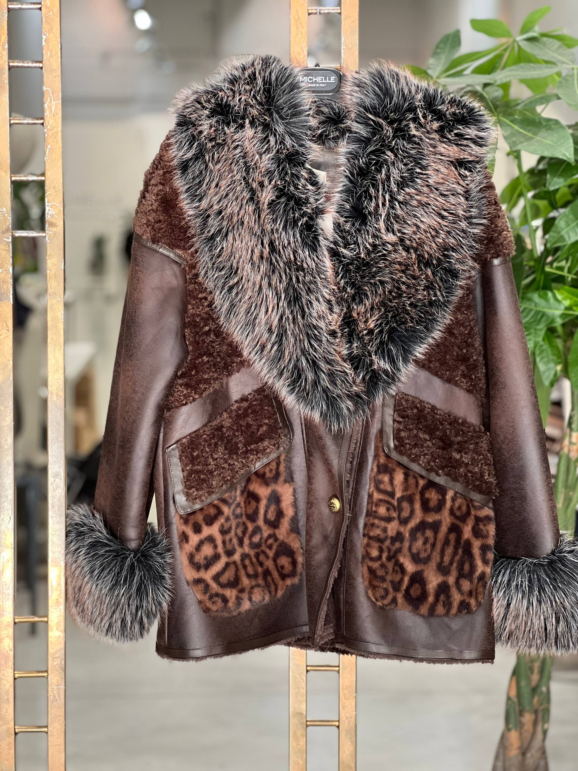 Amelie Follies (Michelle)