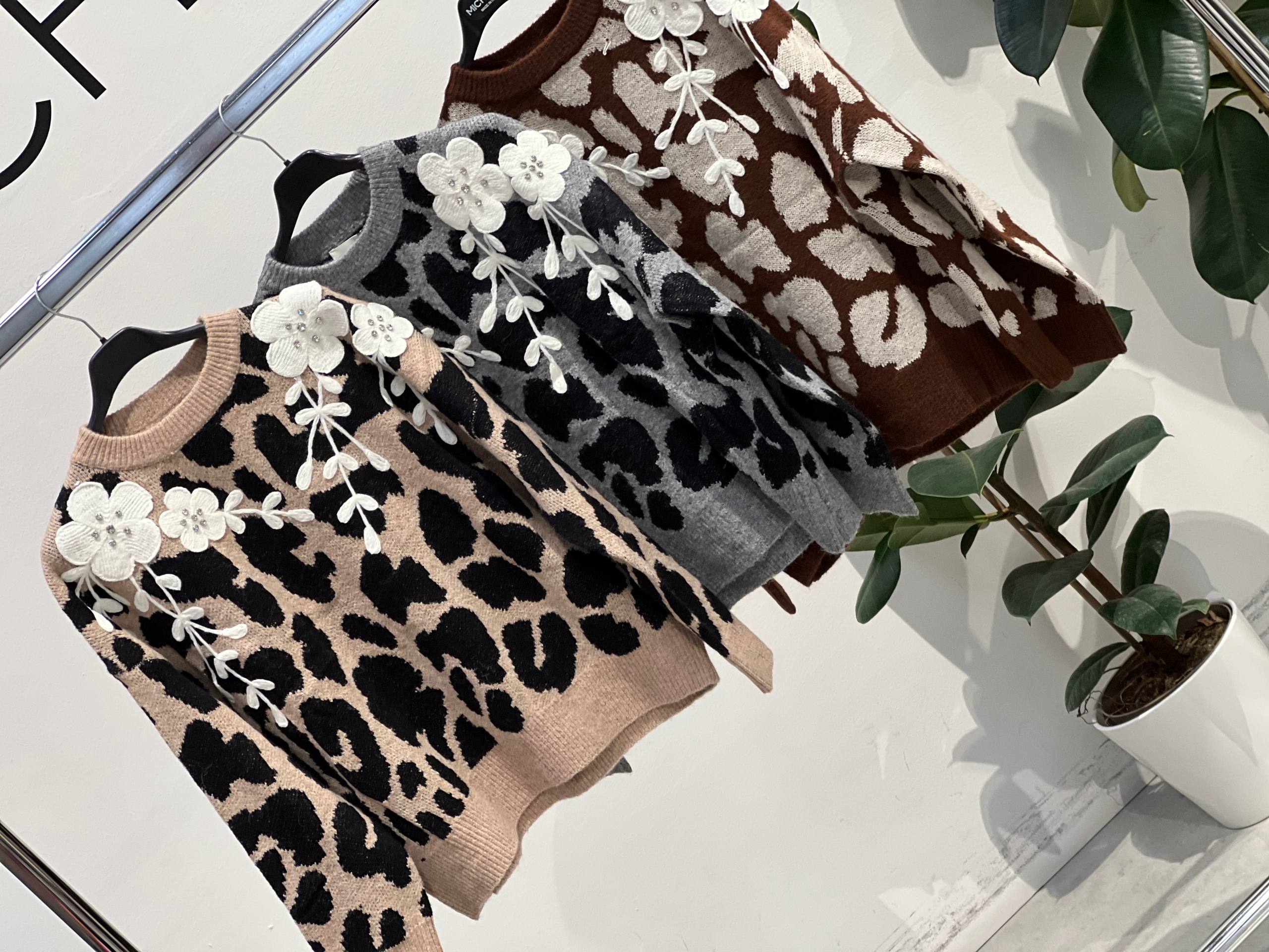 Amelie Follies (Michelle)