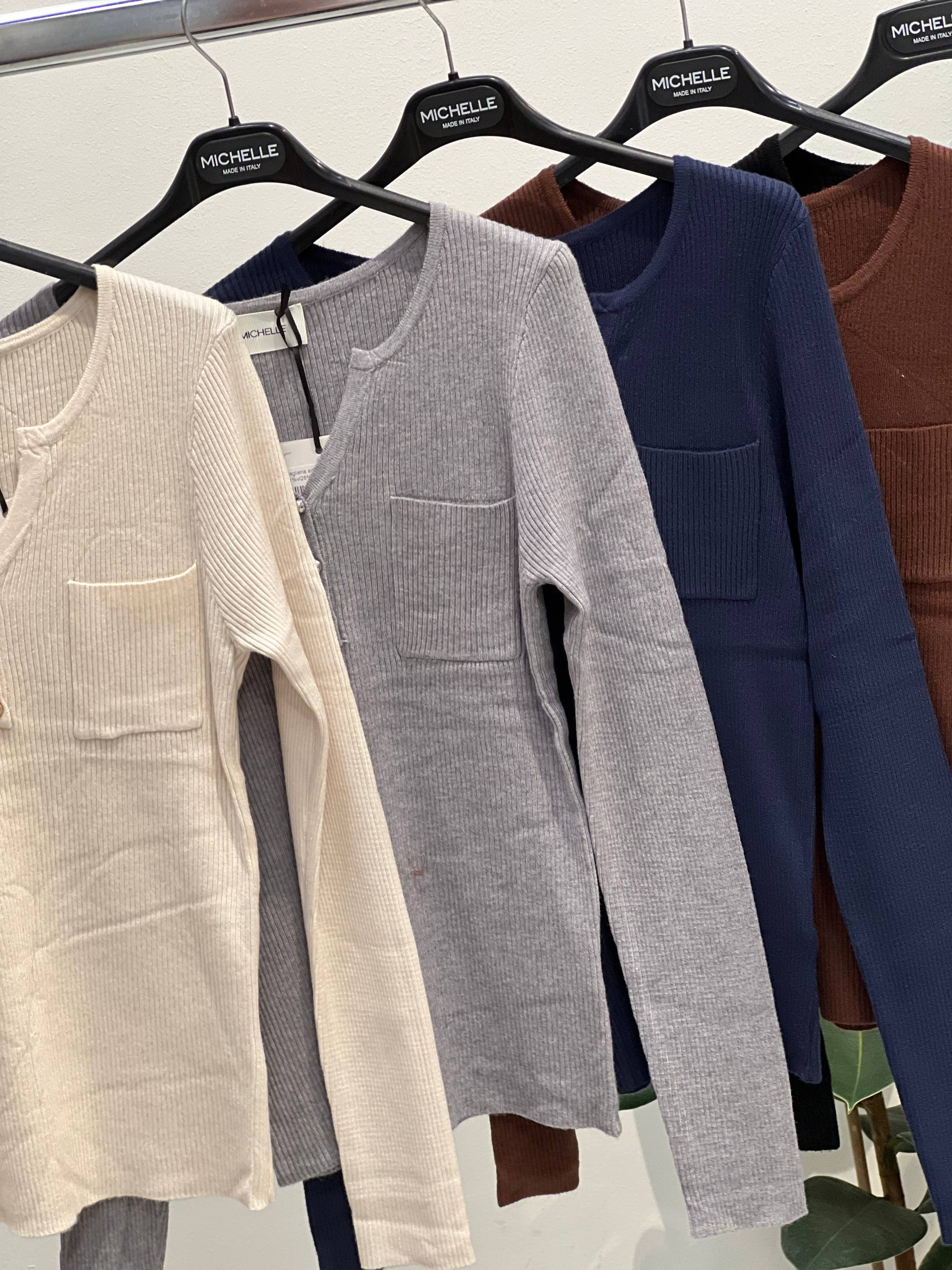 Amelie Follies (Michelle)