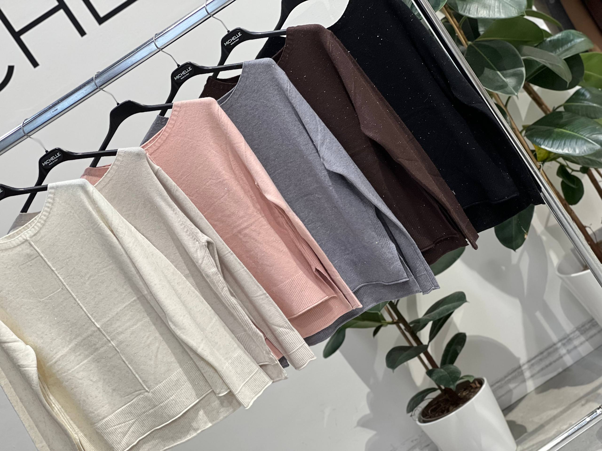 Amelie Follies (Michelle)