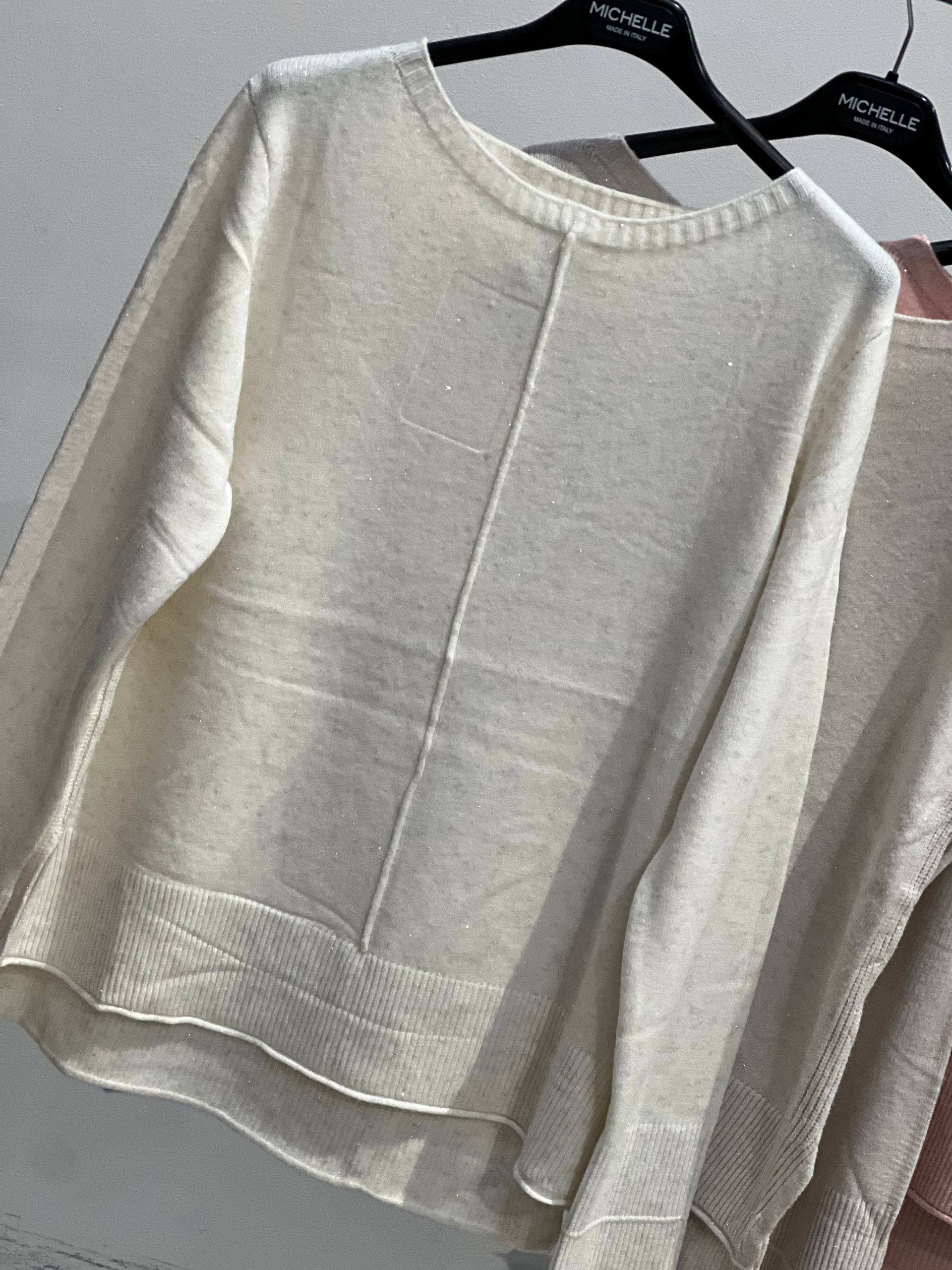 Amelie Follies (Michelle)