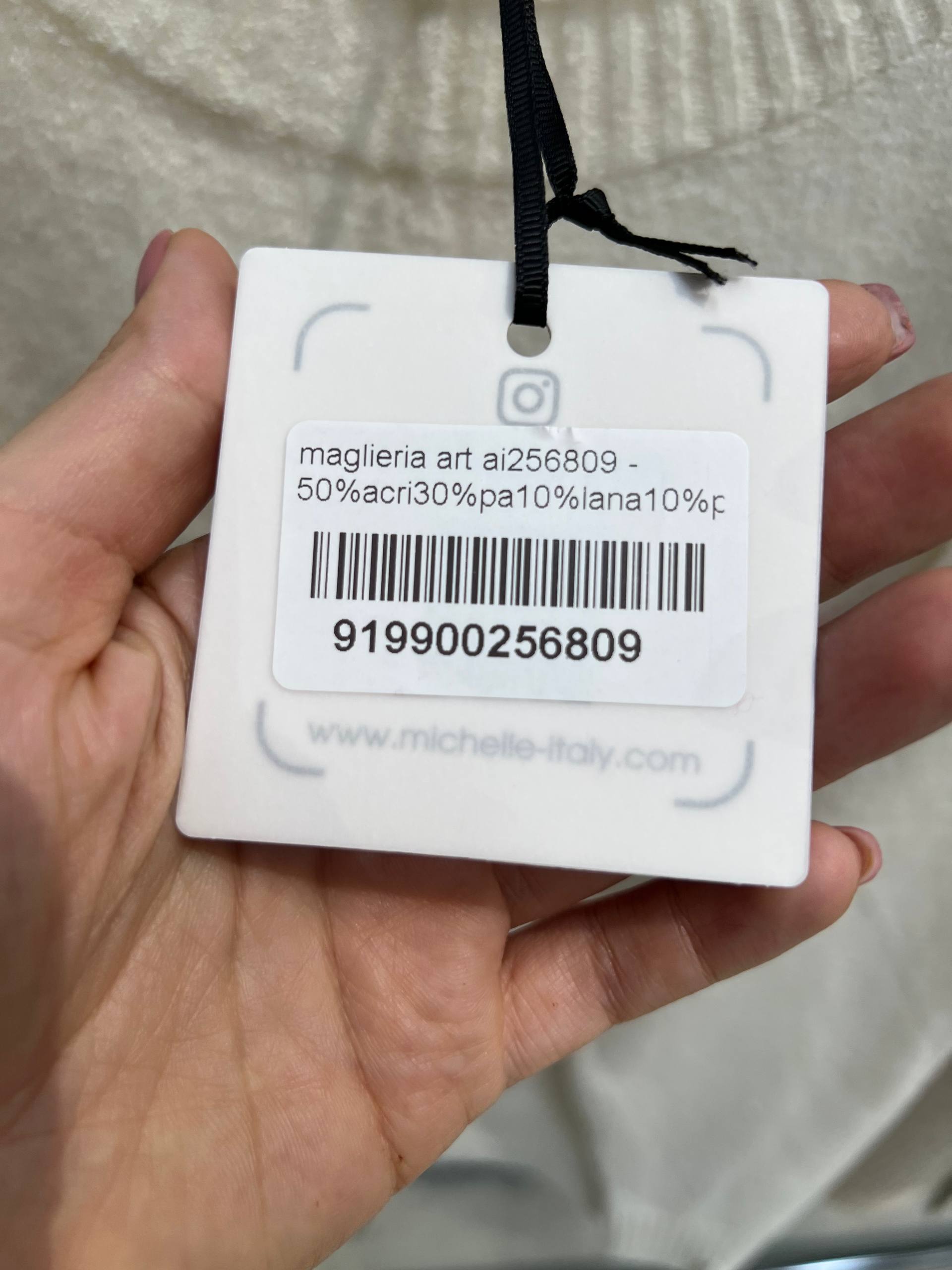 Amelie Follies (Michelle)