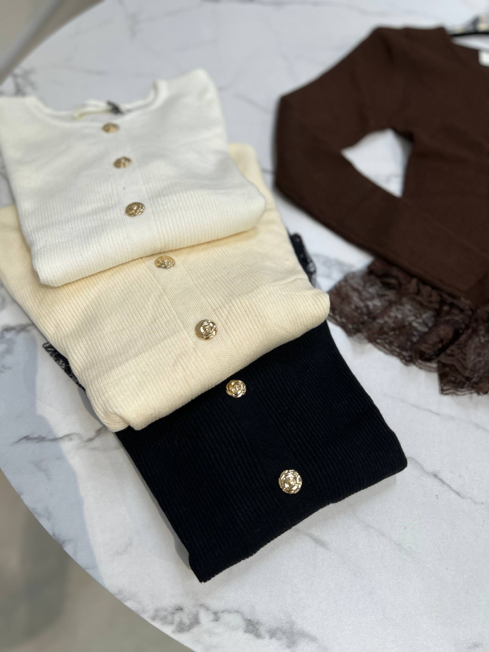 Amelie Follies (Michelle)