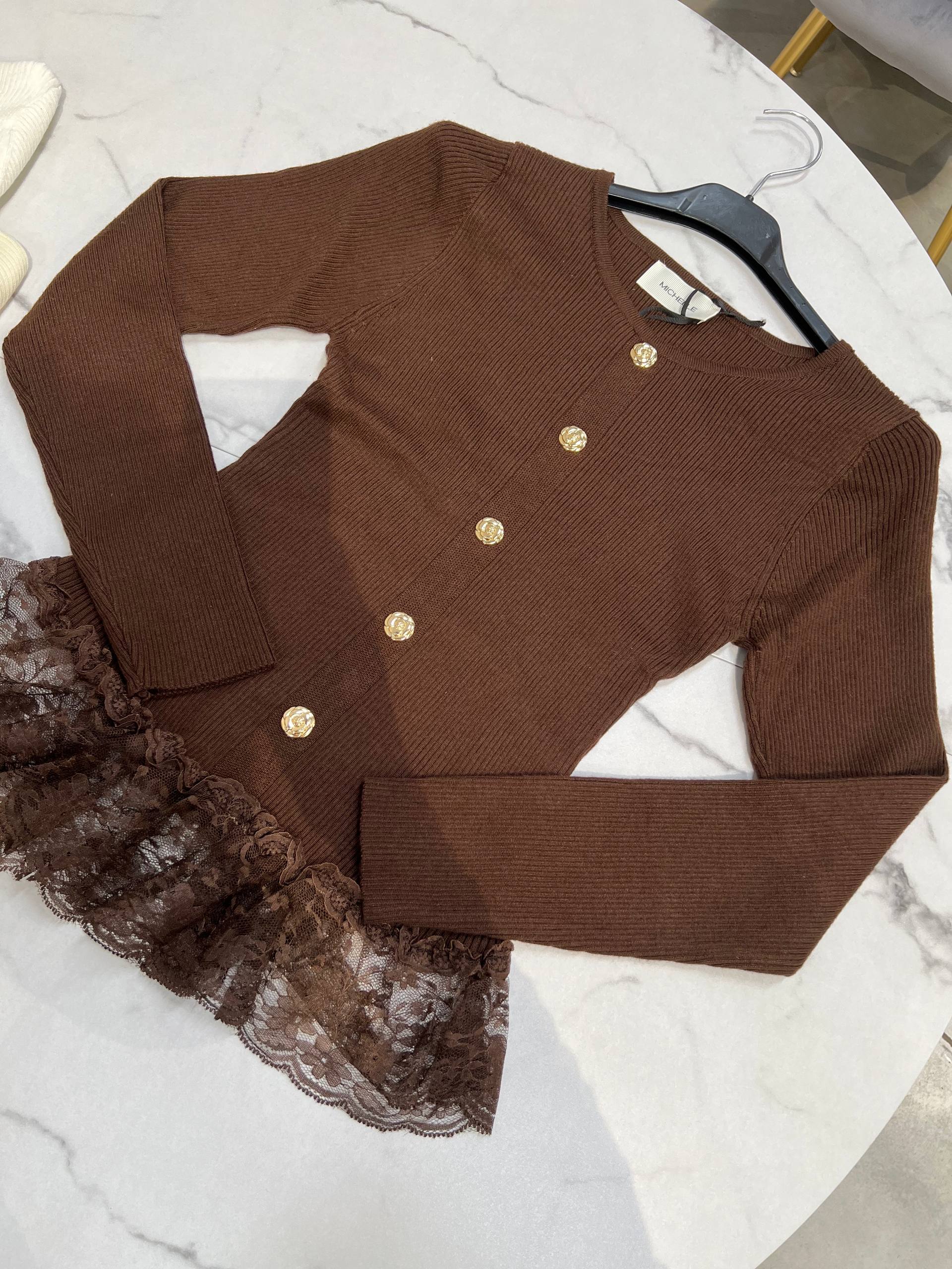 Amelie Follies (Michelle)