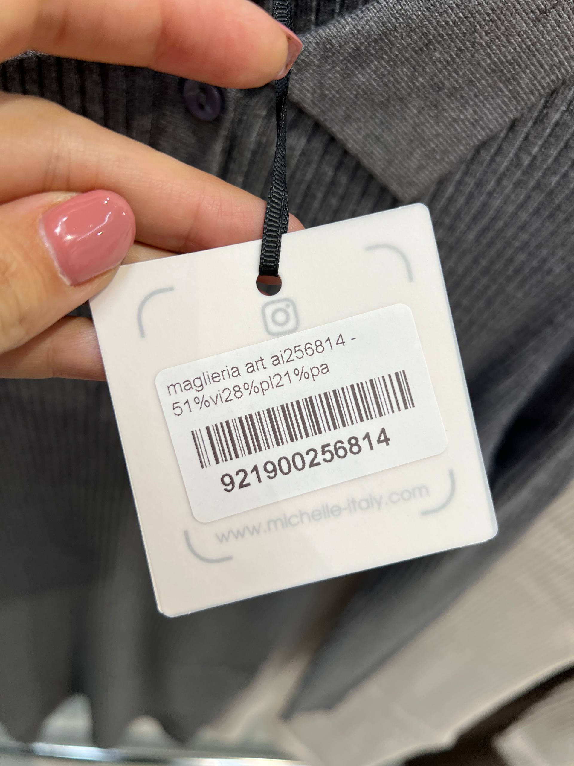 Amelie Follies (Michelle)