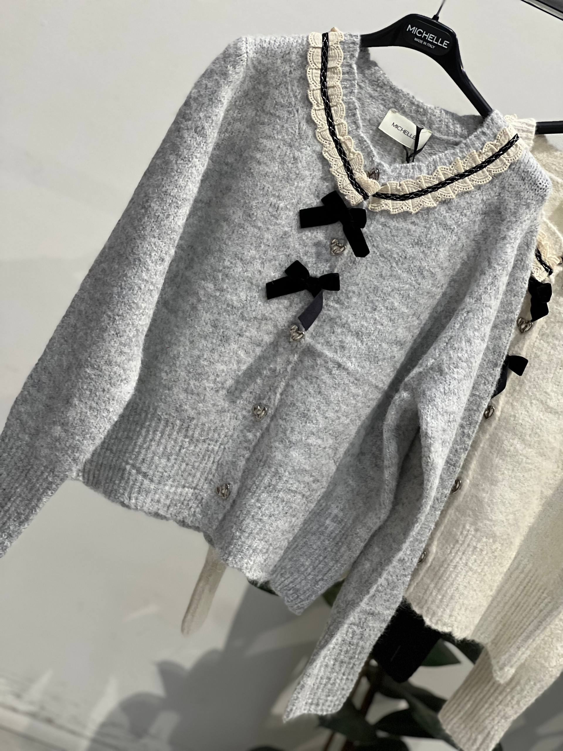 Amelie Follies (Michelle)