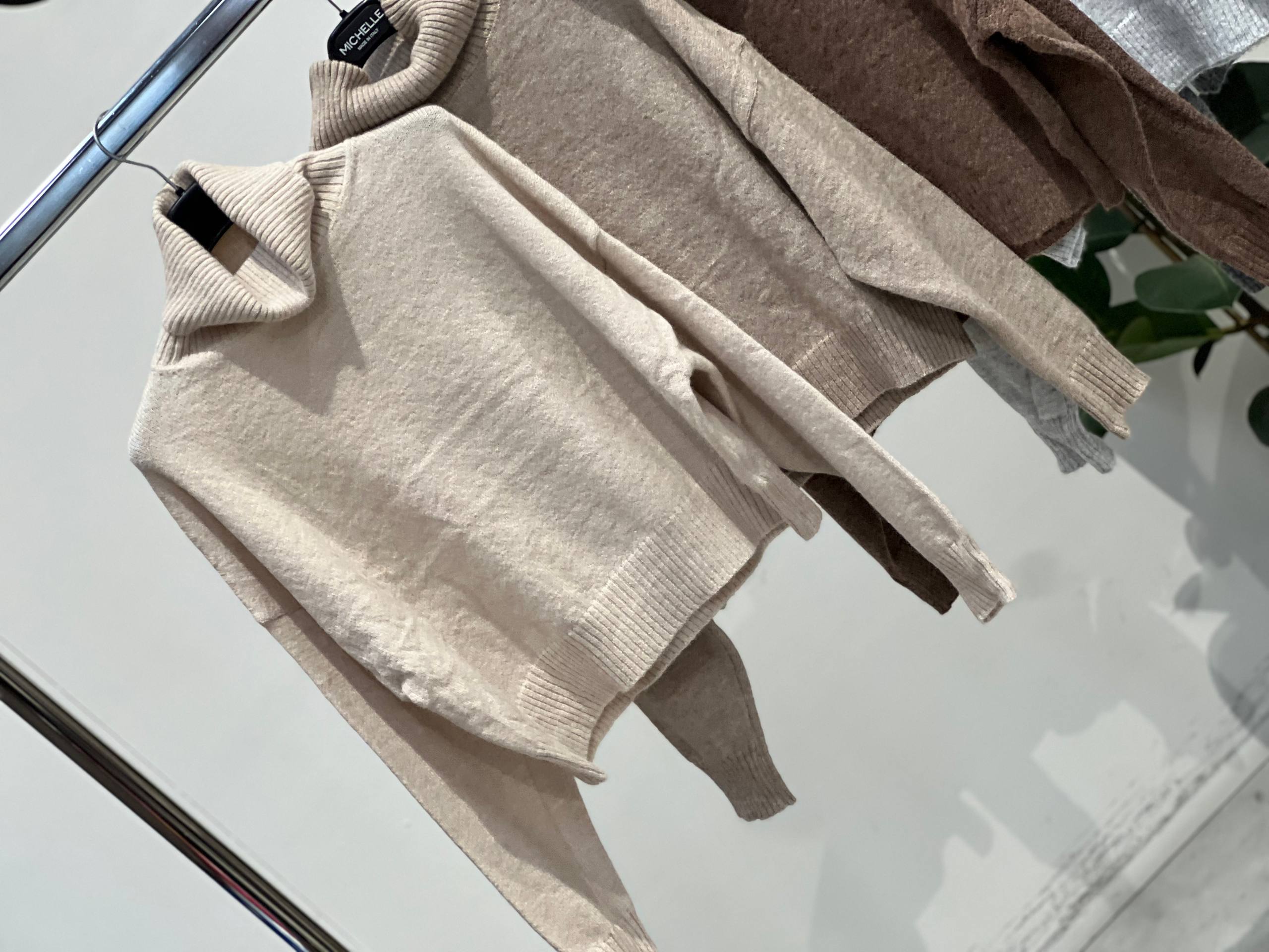 Amelie Follies (Michelle)