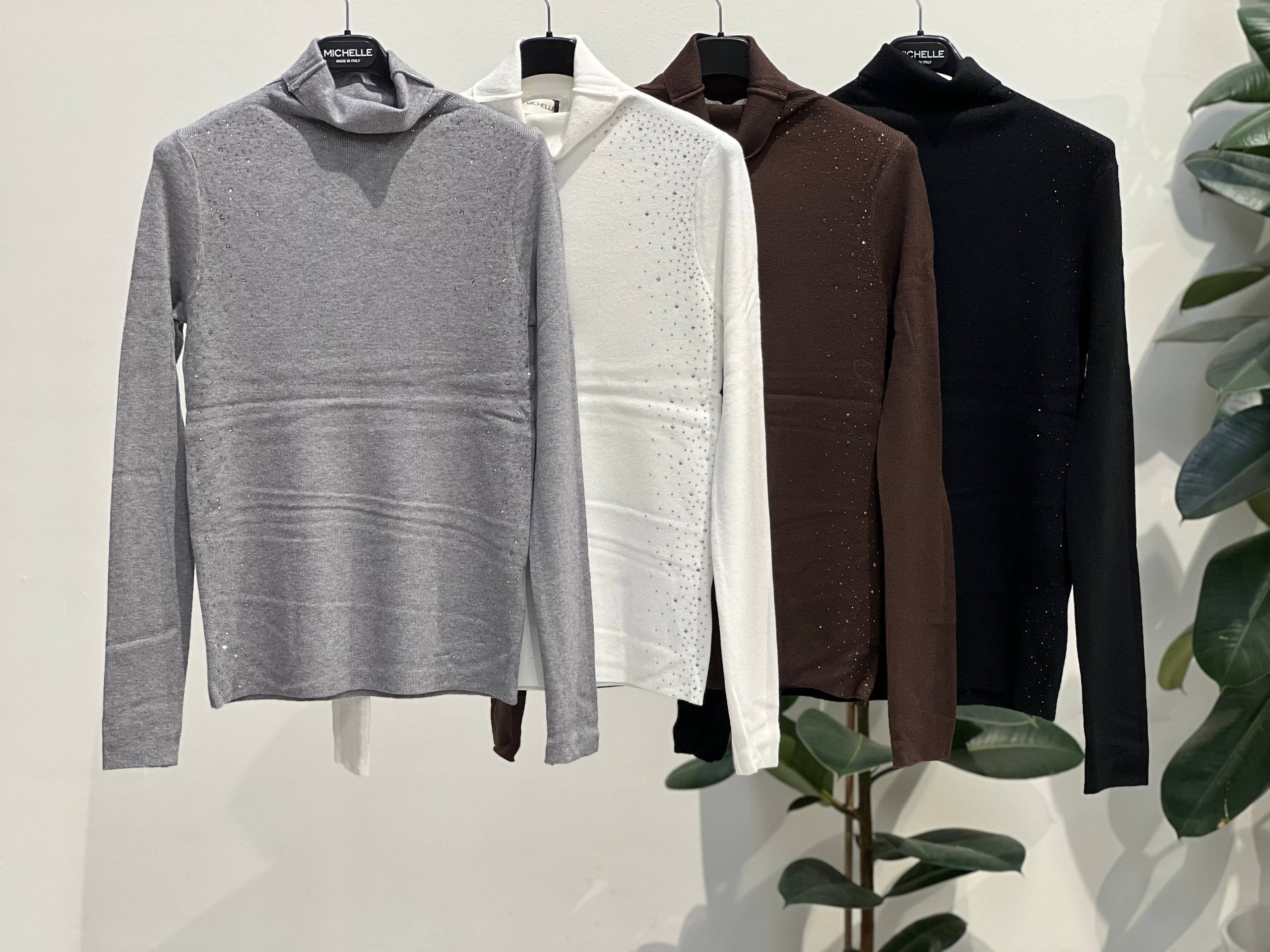 Amelie Follies (Michelle) Фото Amelie Follies (Michelle)